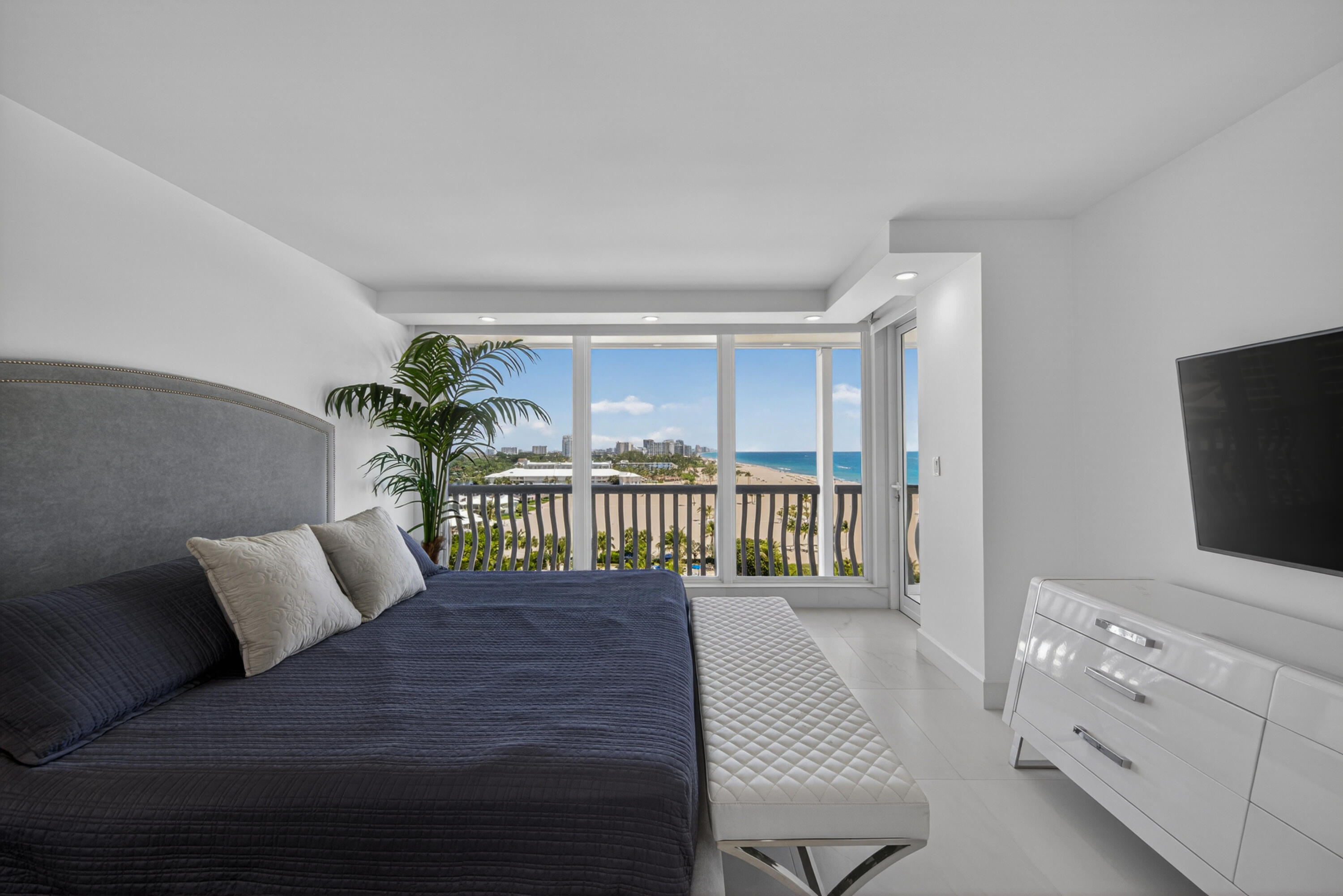 2200 S Ocean #909 Fort Lauderdale, FL 33316