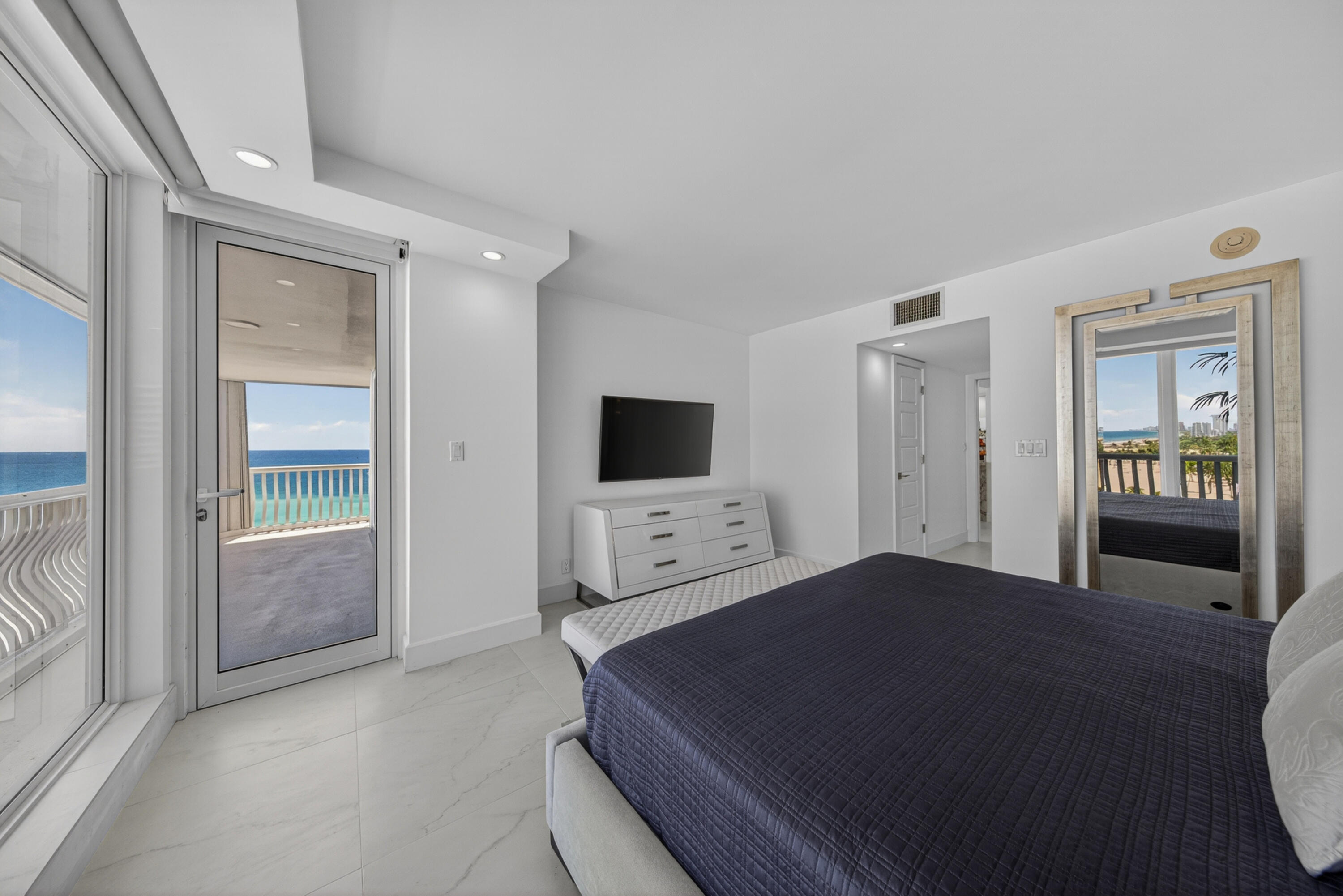 2200 S Ocean #909 Fort Lauderdale, FL 33316