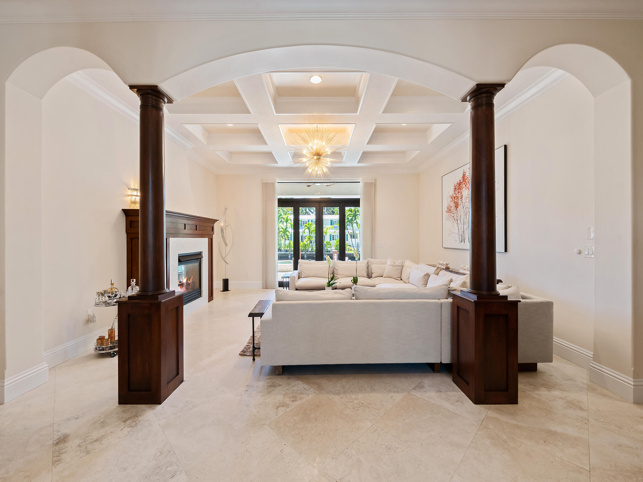 441 Royal Plz Fort Lauderdale, FL 33301