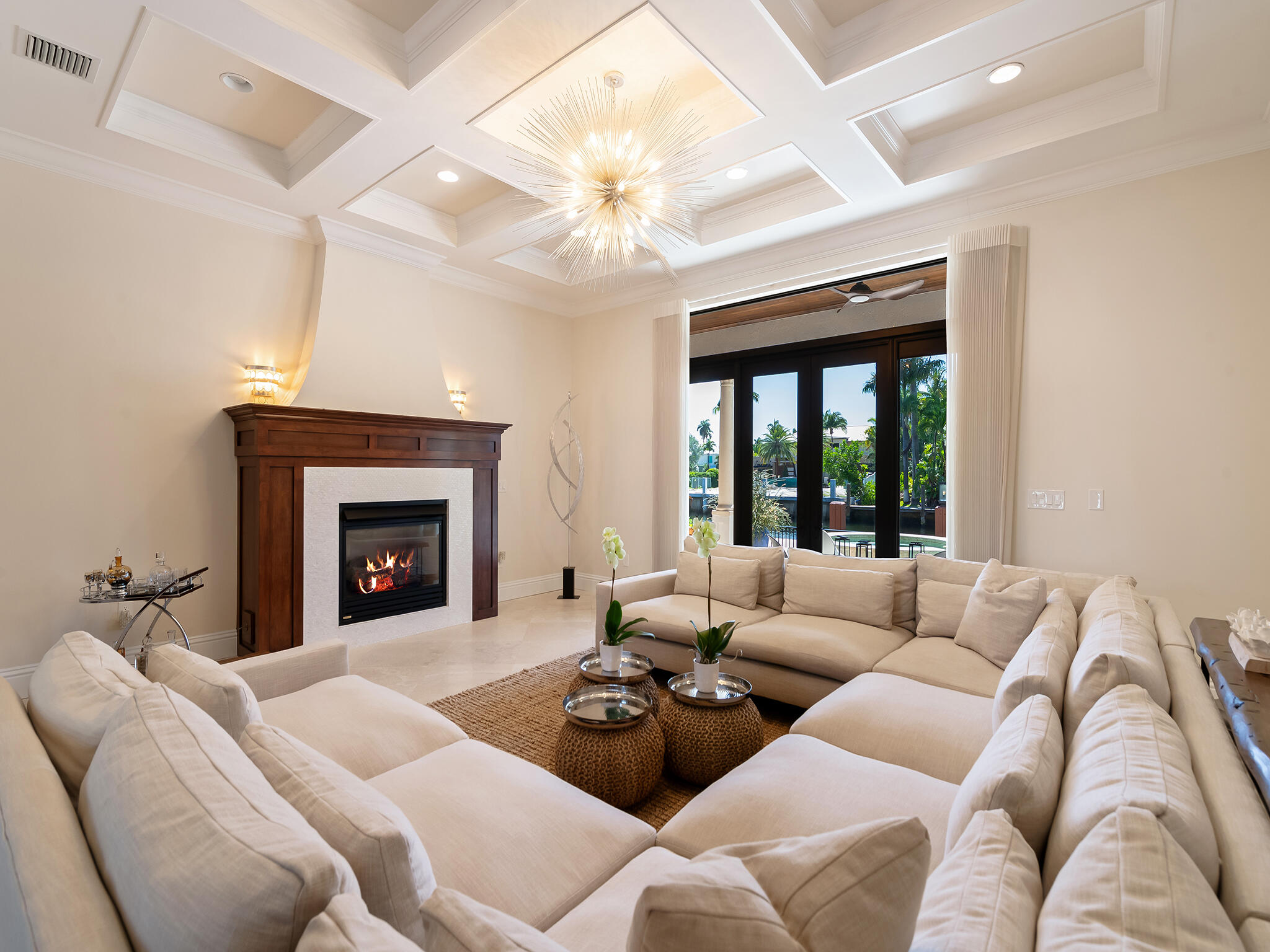 441 Royal Plz Fort Lauderdale, FL 33301