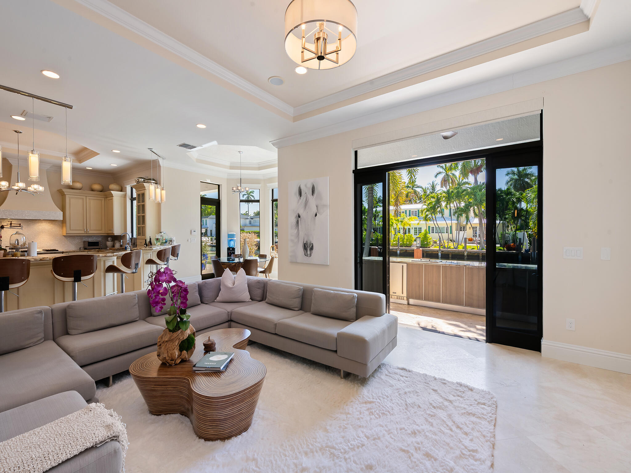 441 Royal Plz Fort Lauderdale, FL 33301