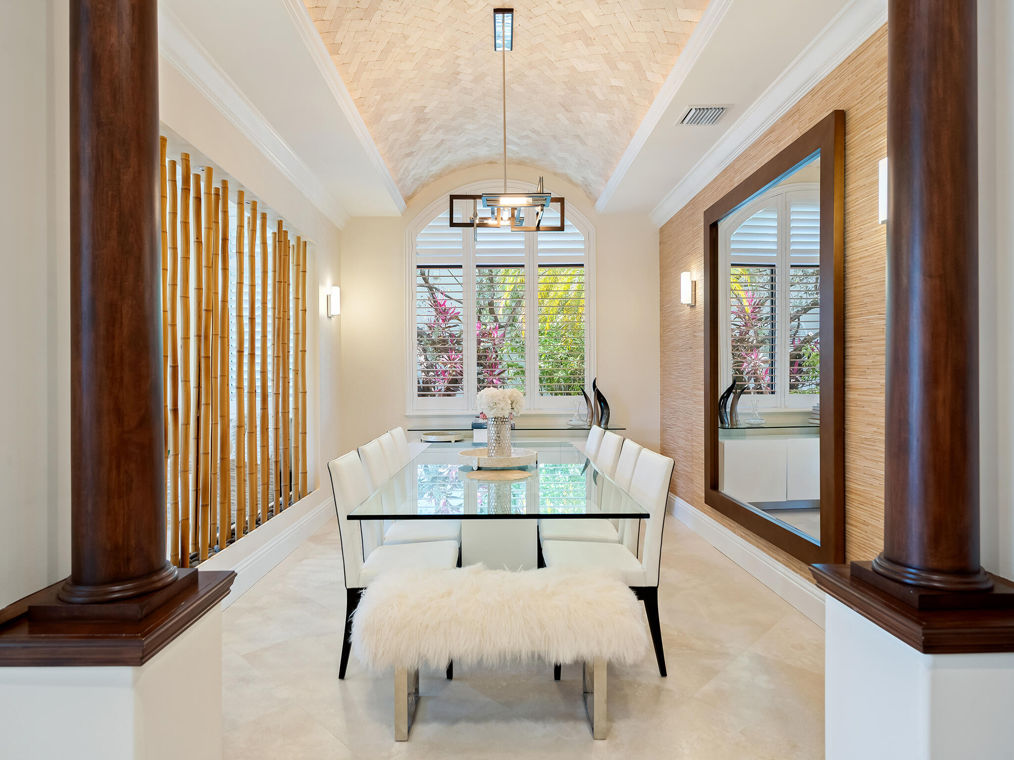 441 Royal Plz Fort Lauderdale, FL 33301