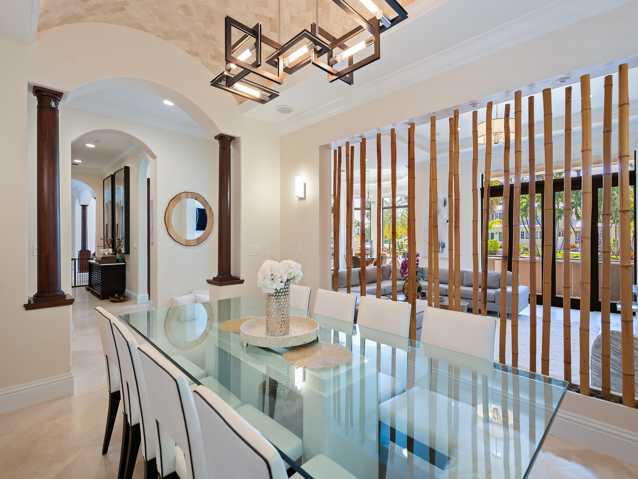 441 Royal Plz Fort Lauderdale, FL 33301