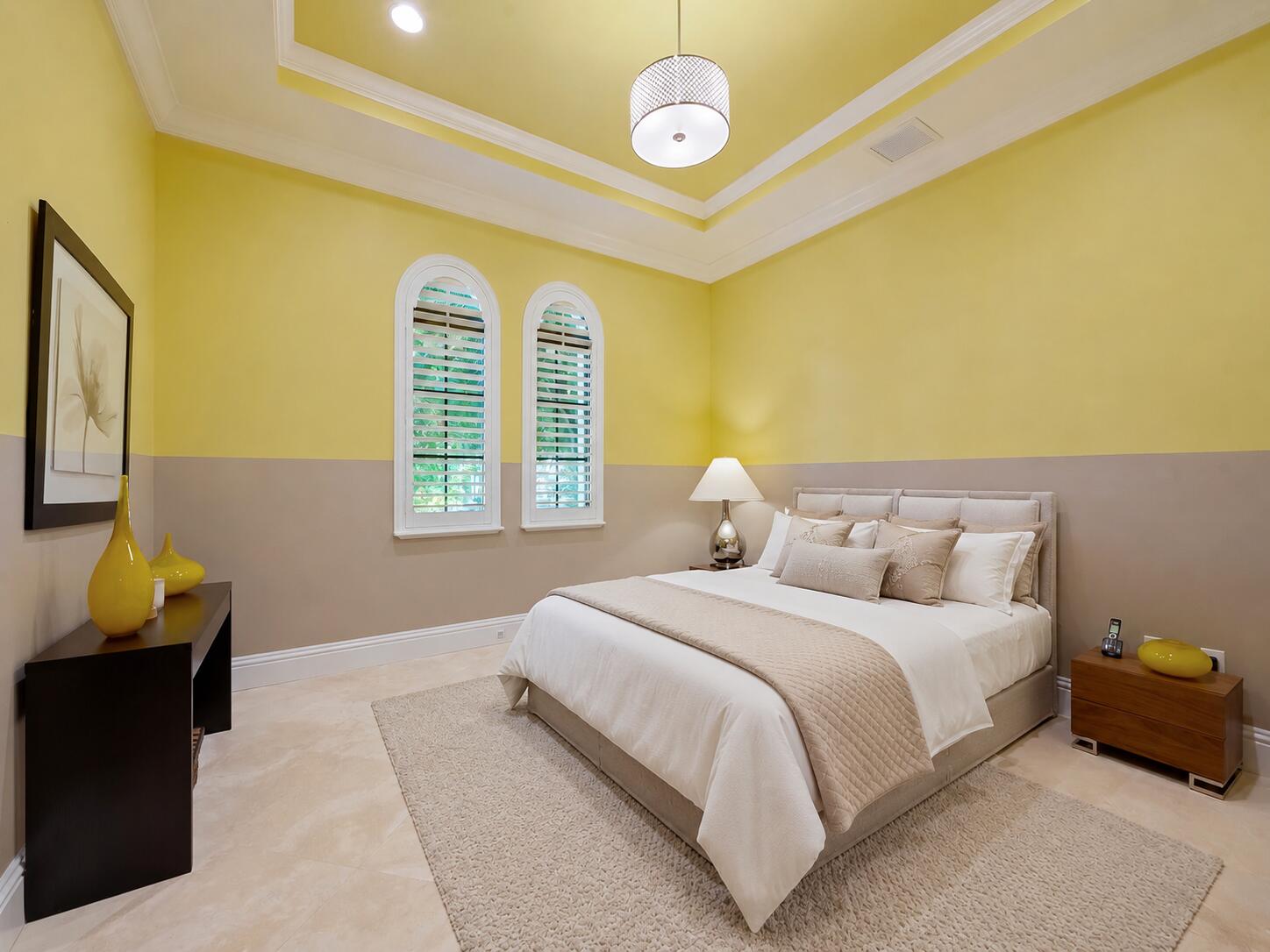441 Royal Plz Fort Lauderdale, FL 33301