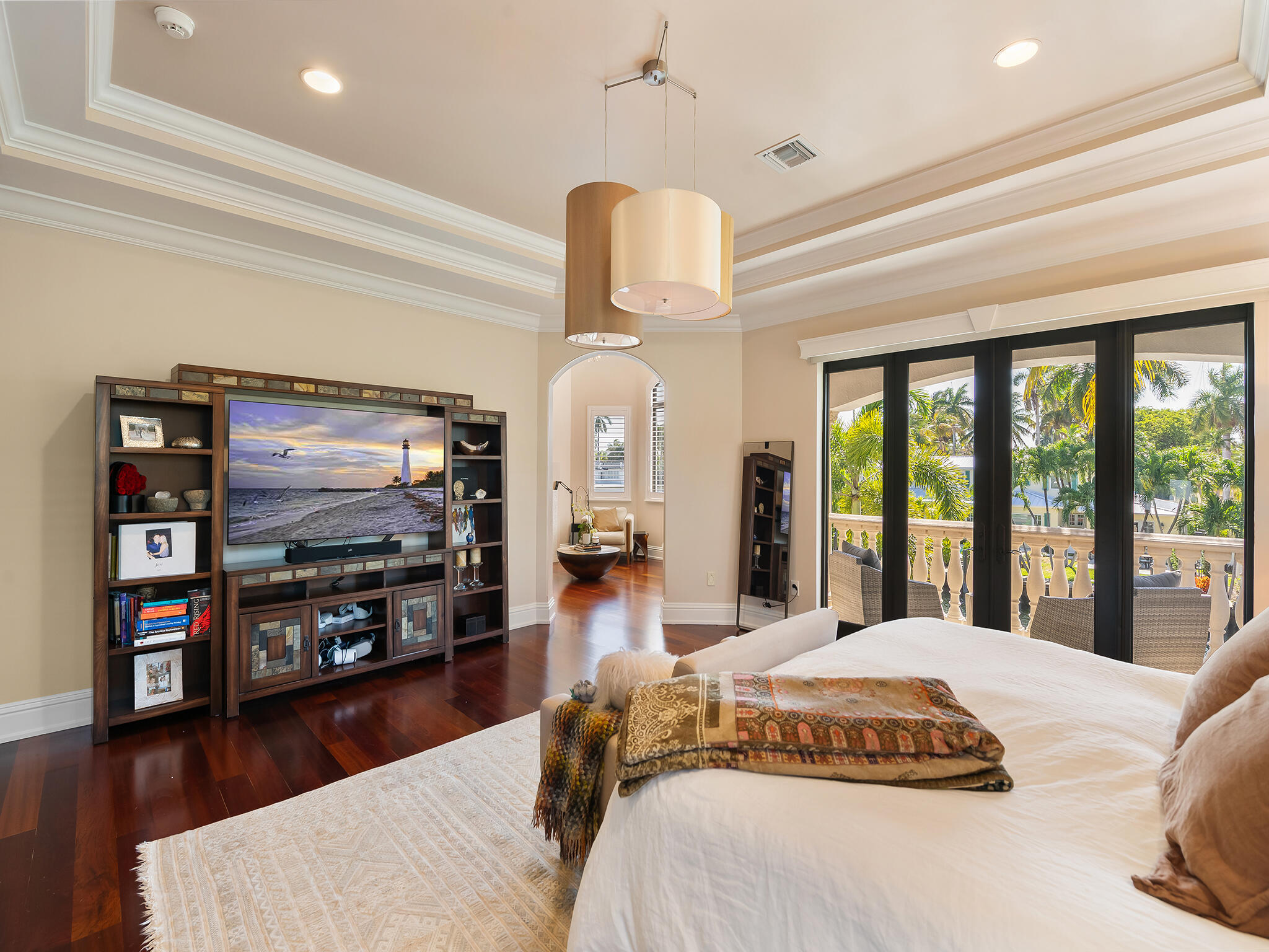 441 Royal Plz Fort Lauderdale, FL 33301