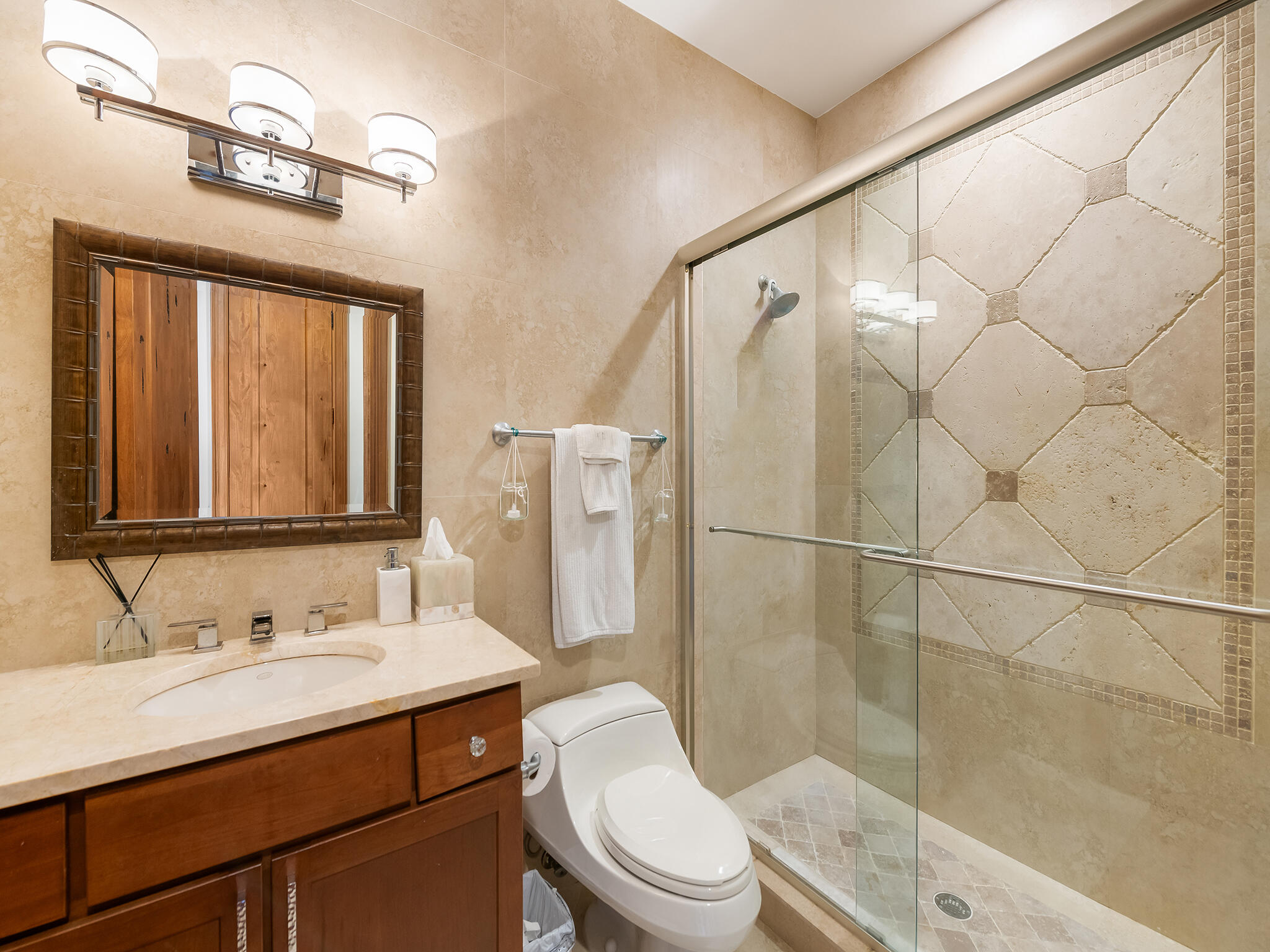 441 Royal Plz Fort Lauderdale, FL 33301