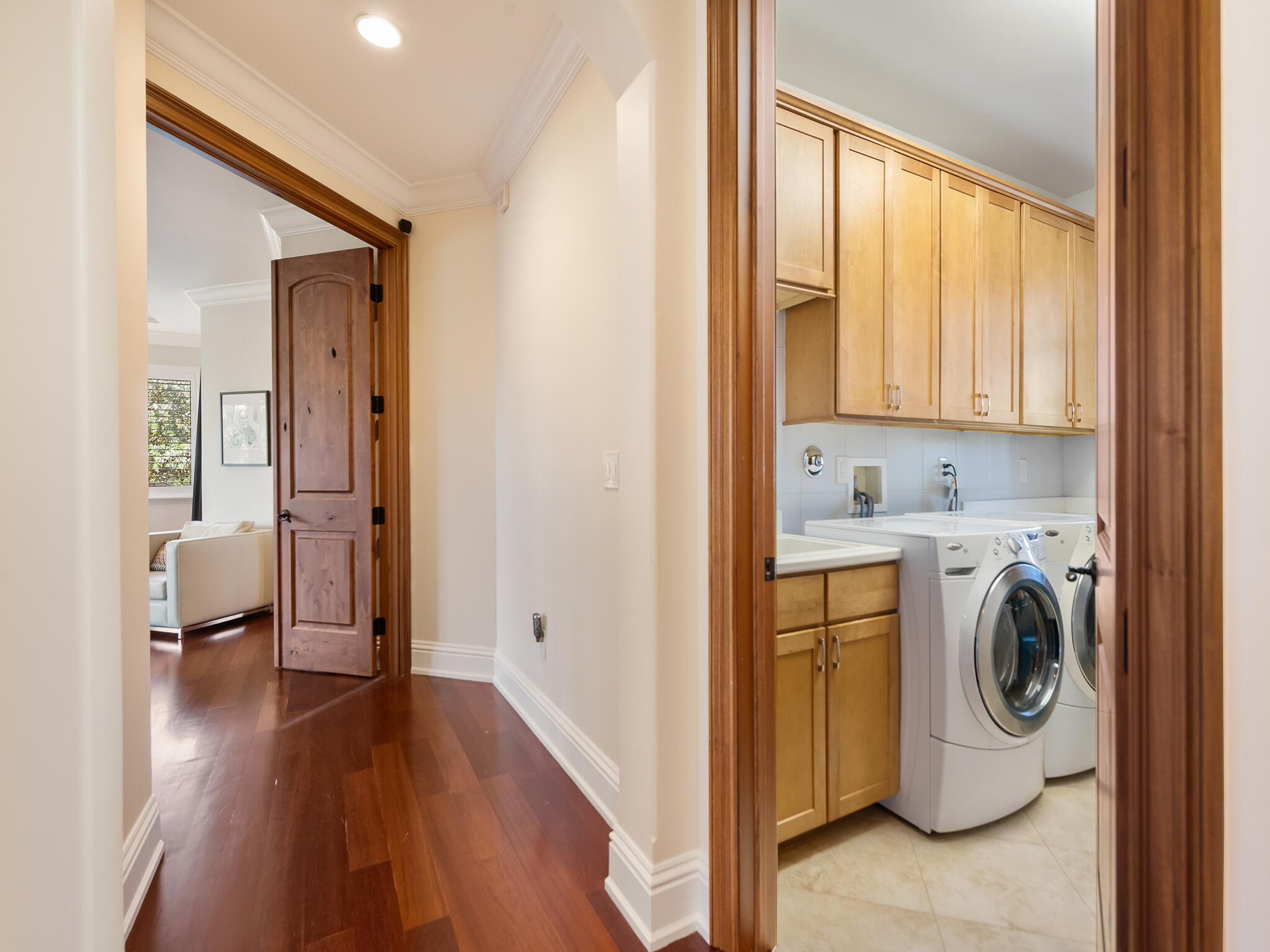 441 Royal Plz Fort Lauderdale, FL 33301