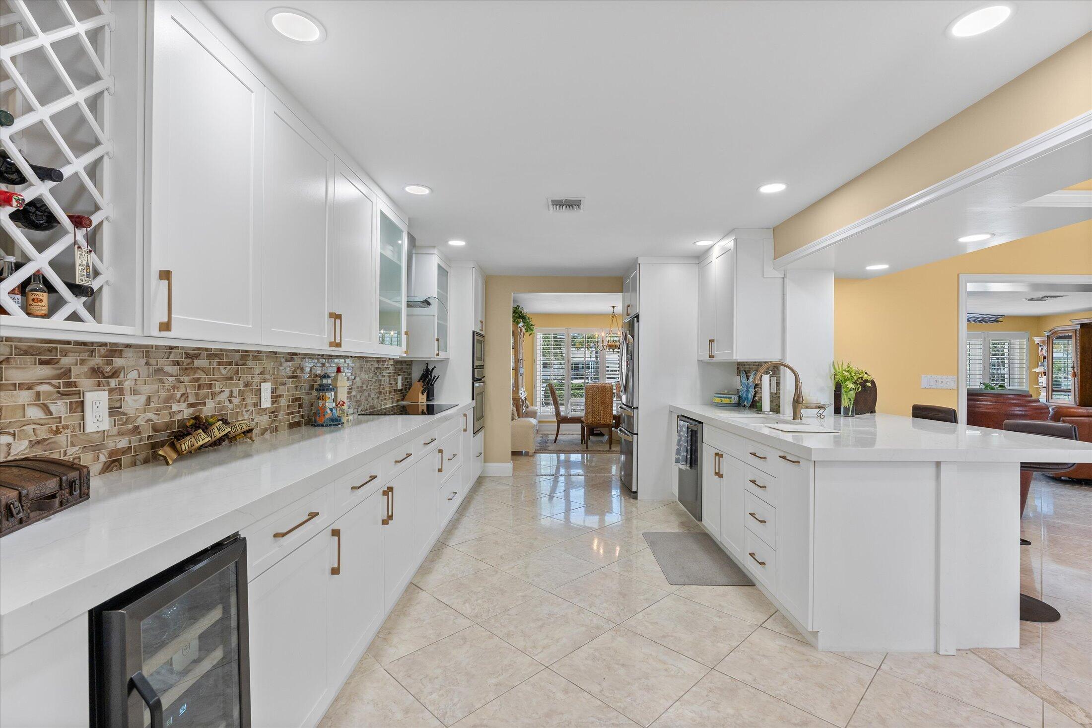 2141 NE 29th Lighthouse Point, FL 33064