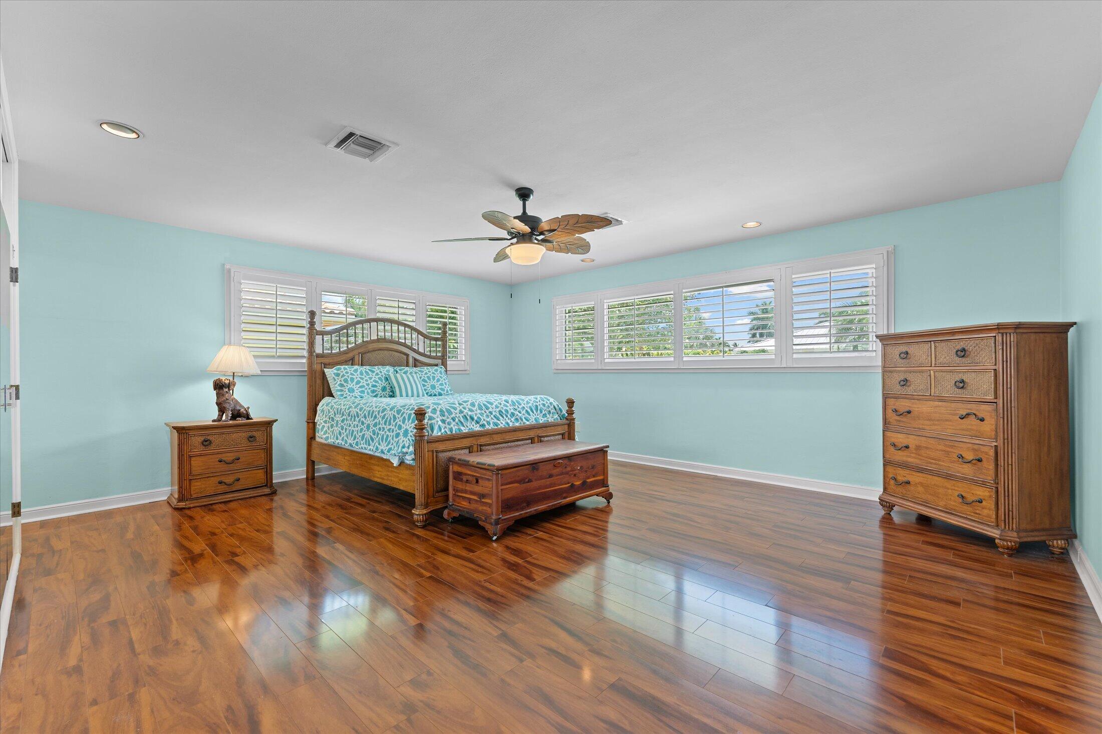 2141 NE 29th Lighthouse Point, FL 33064