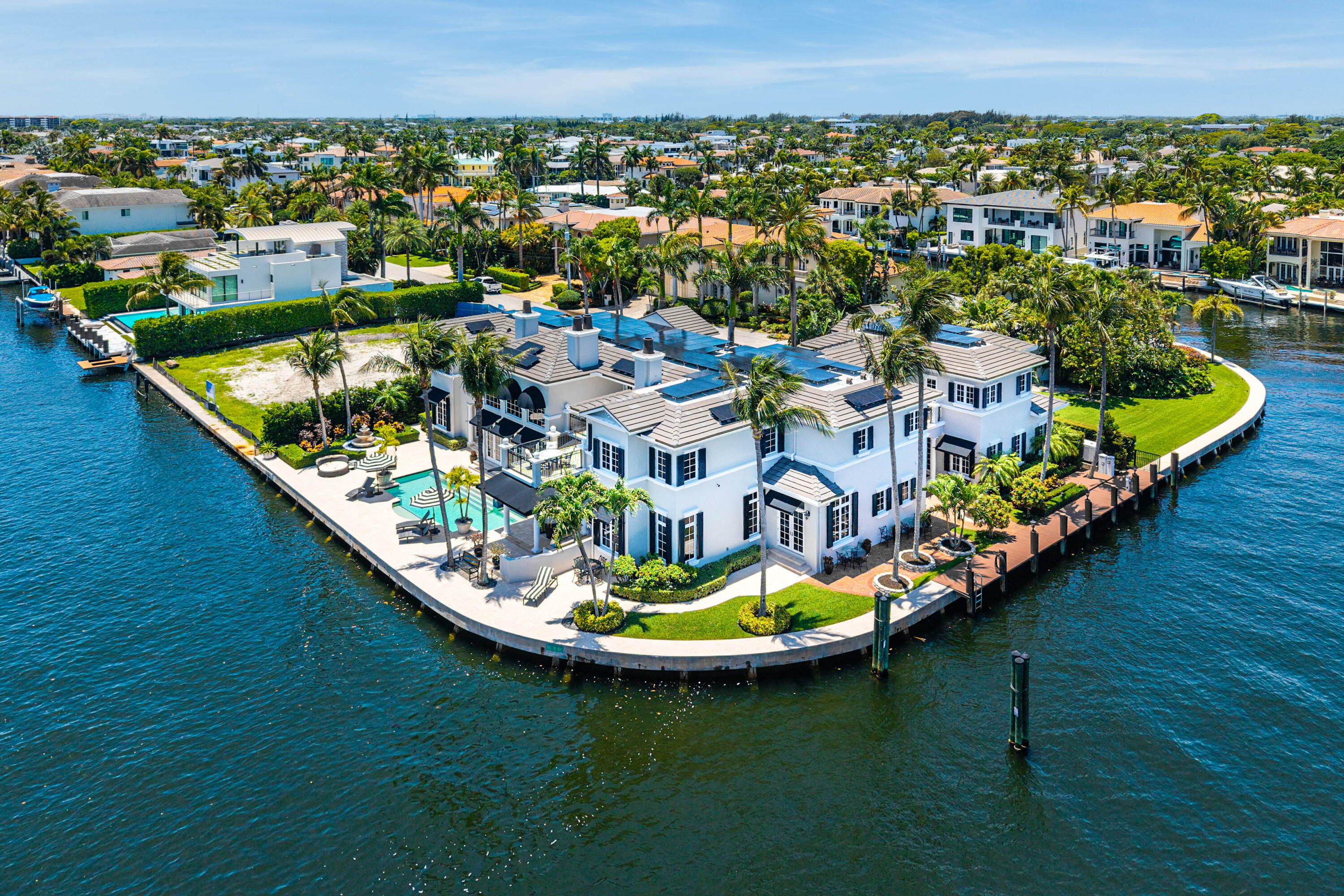 7350 NE 8th Boca Raton, FL 33487