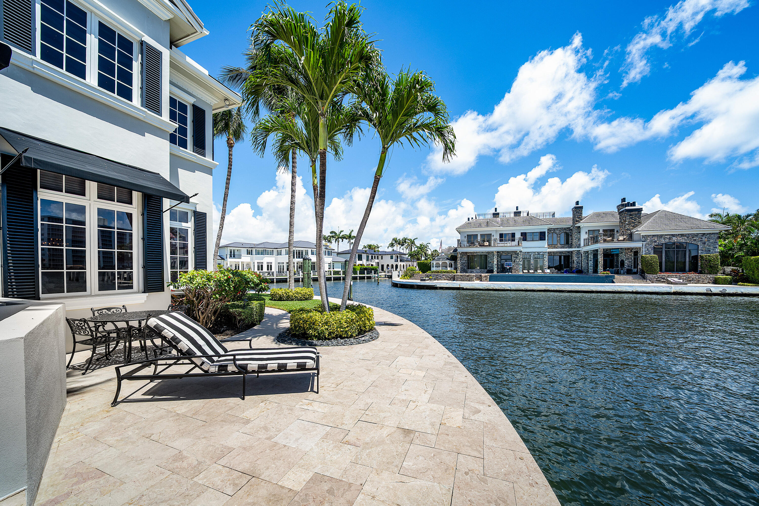 7350 NE 8th Boca Raton, FL 33487