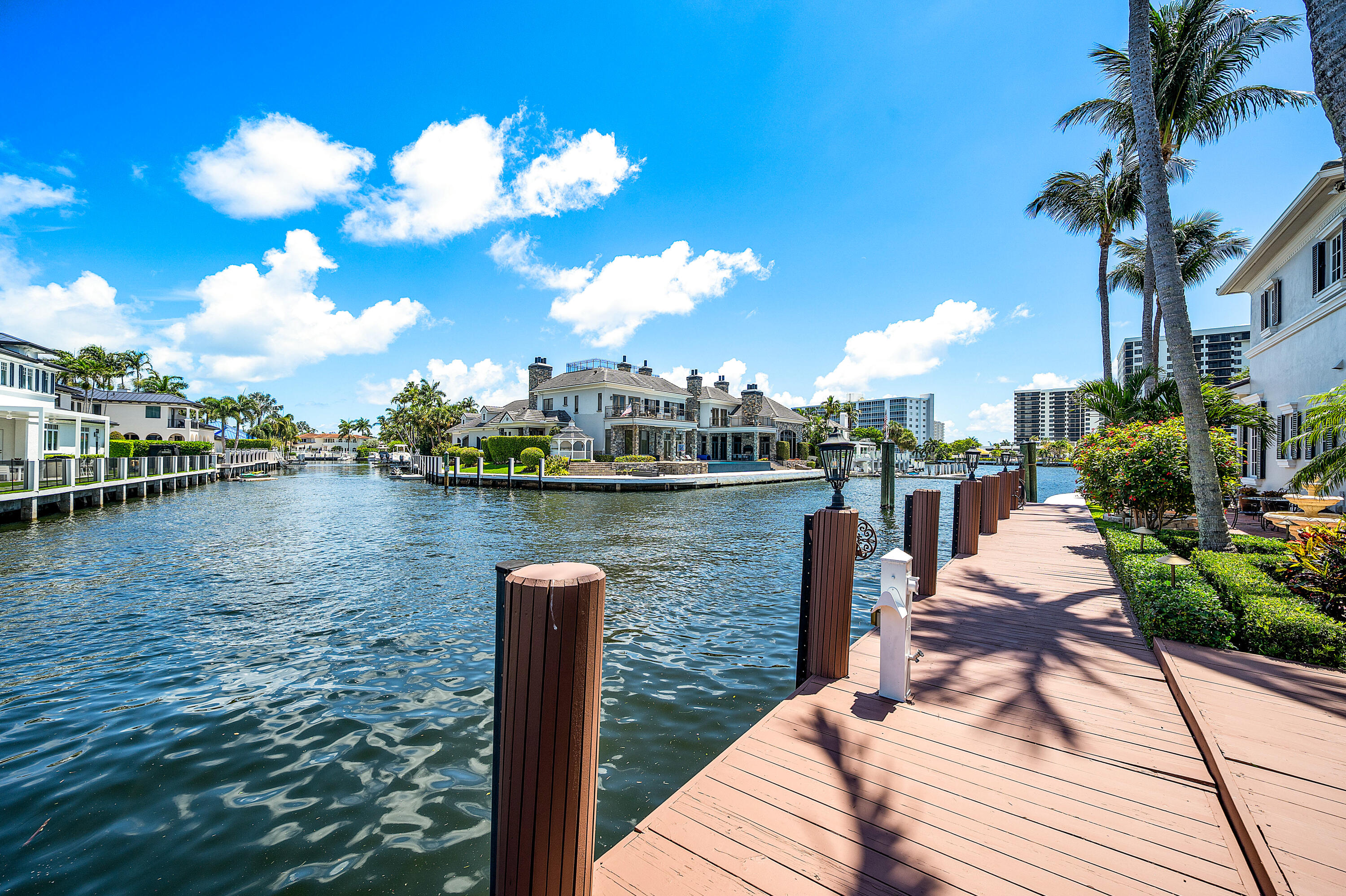 7350 NE 8th Boca Raton, FL 33487