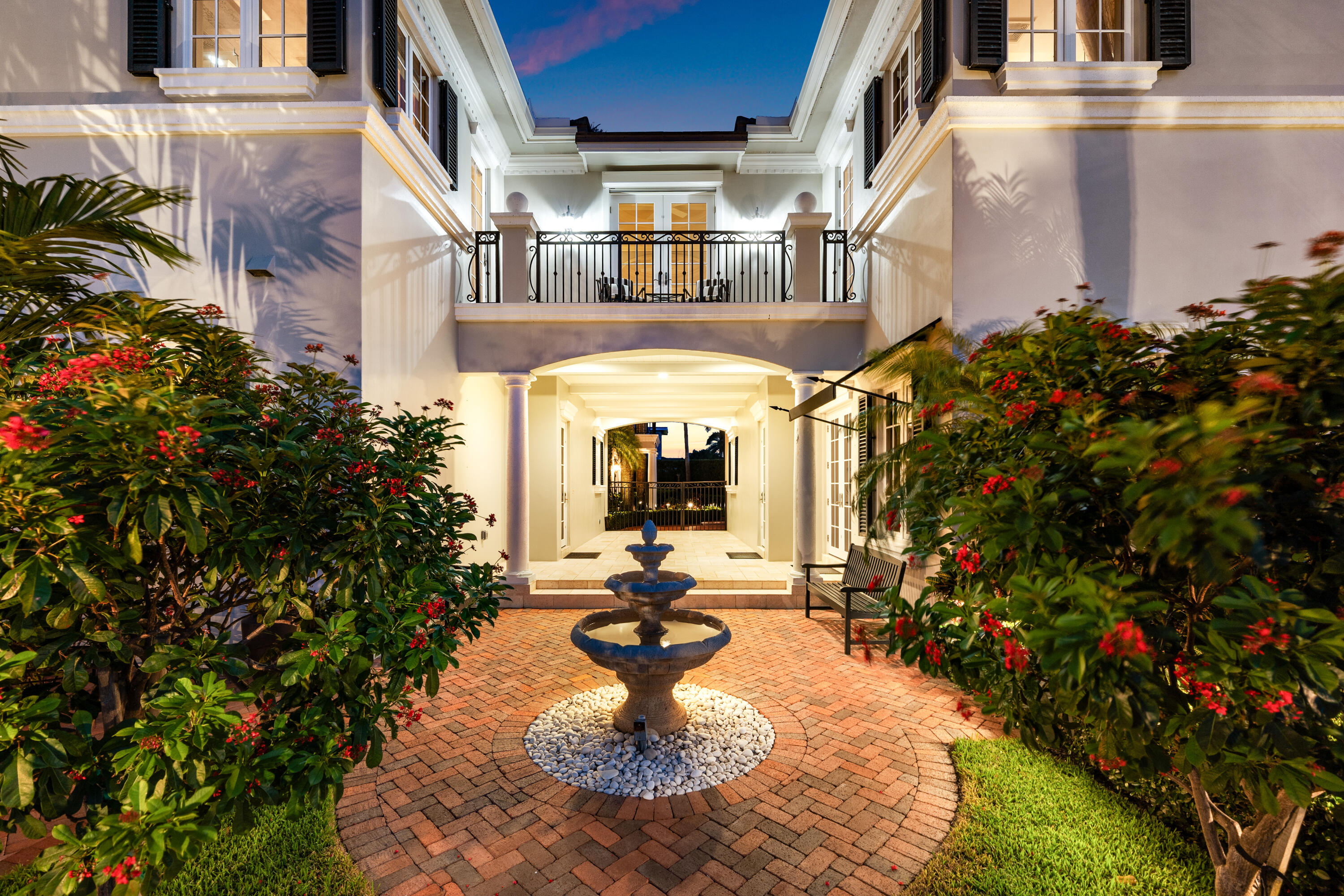 7350 NE 8th Boca Raton, FL 33487