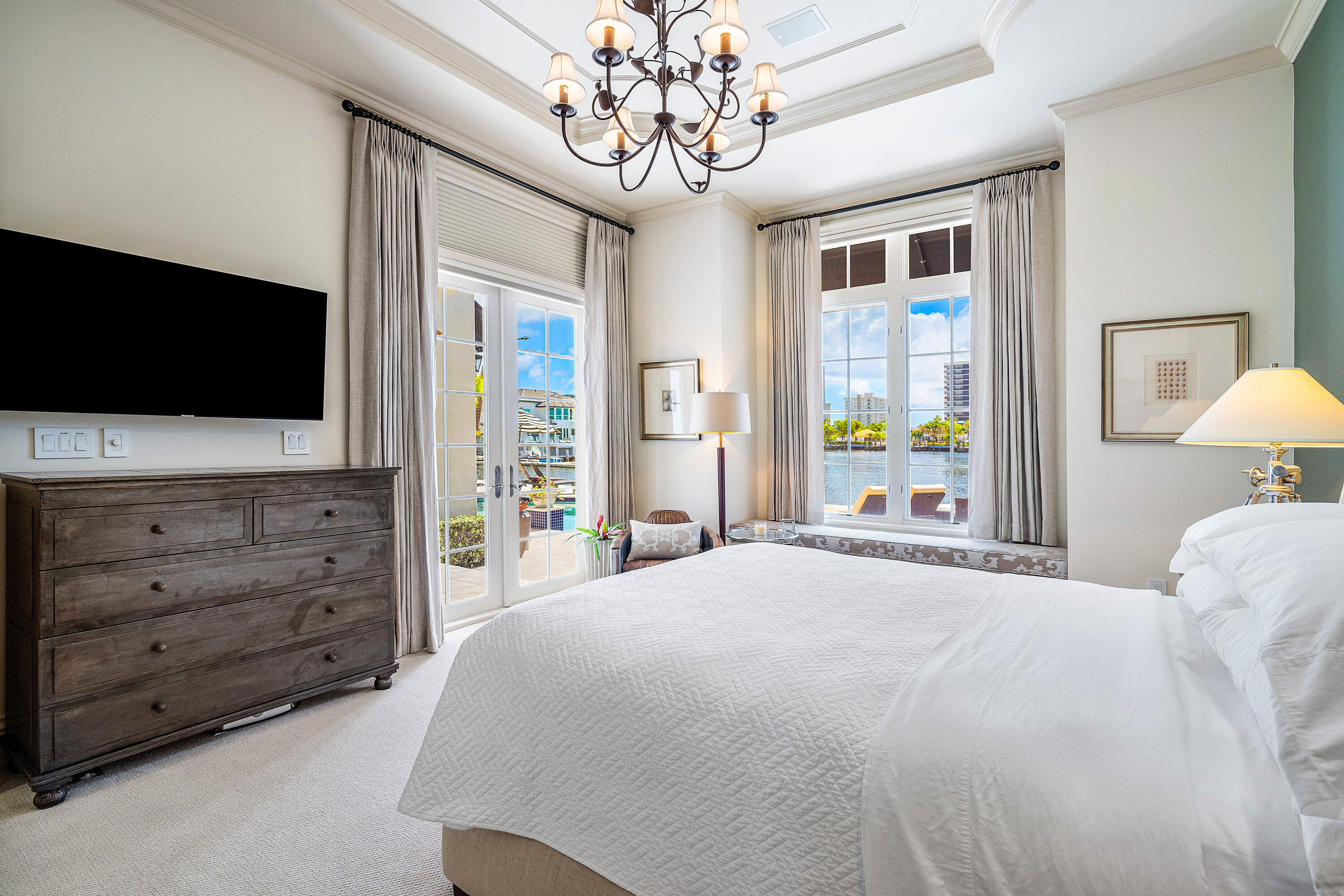 7350 NE 8th Boca Raton, FL 33487