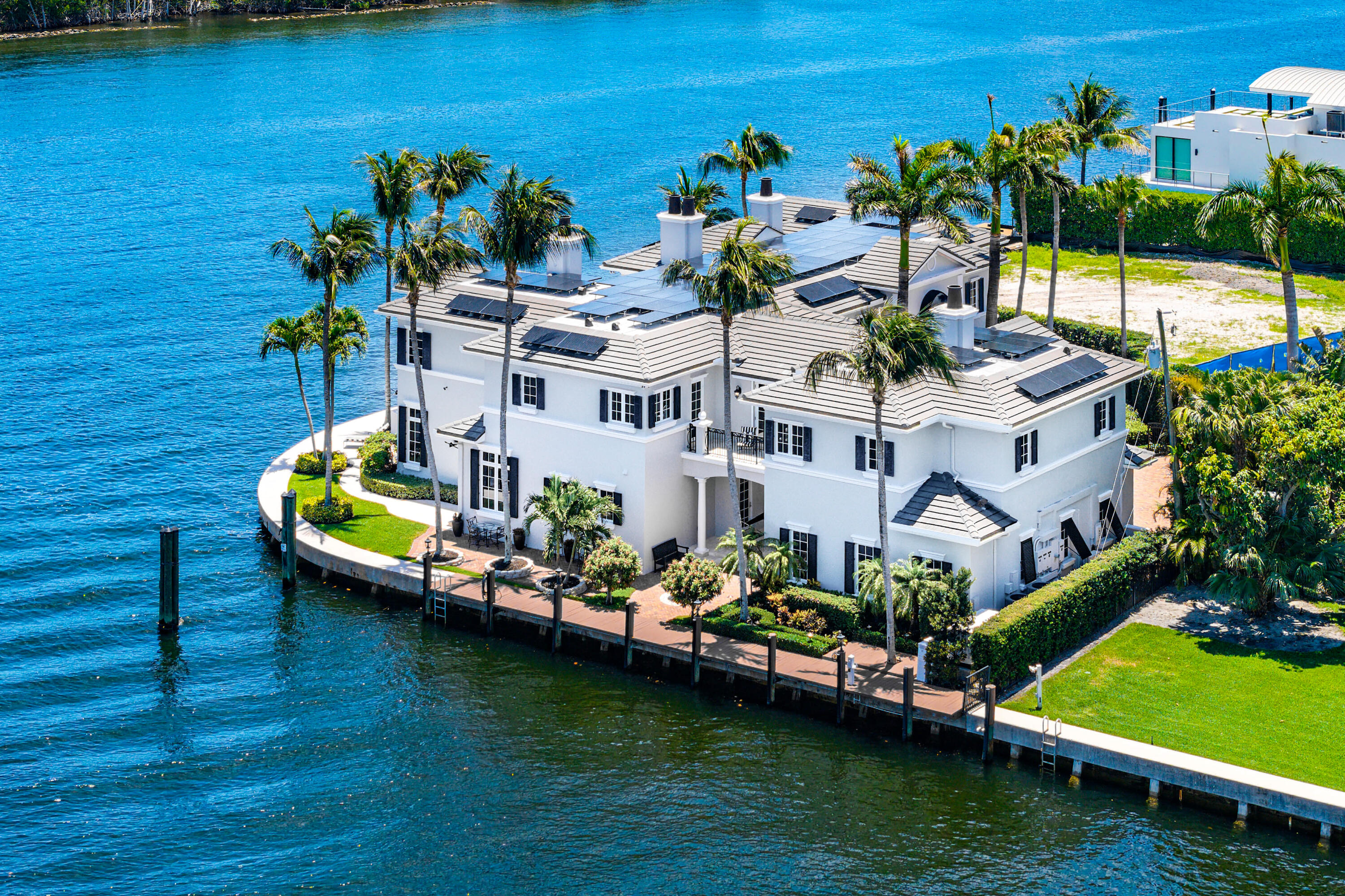 7350 NE 8th Boca Raton, FL 33487