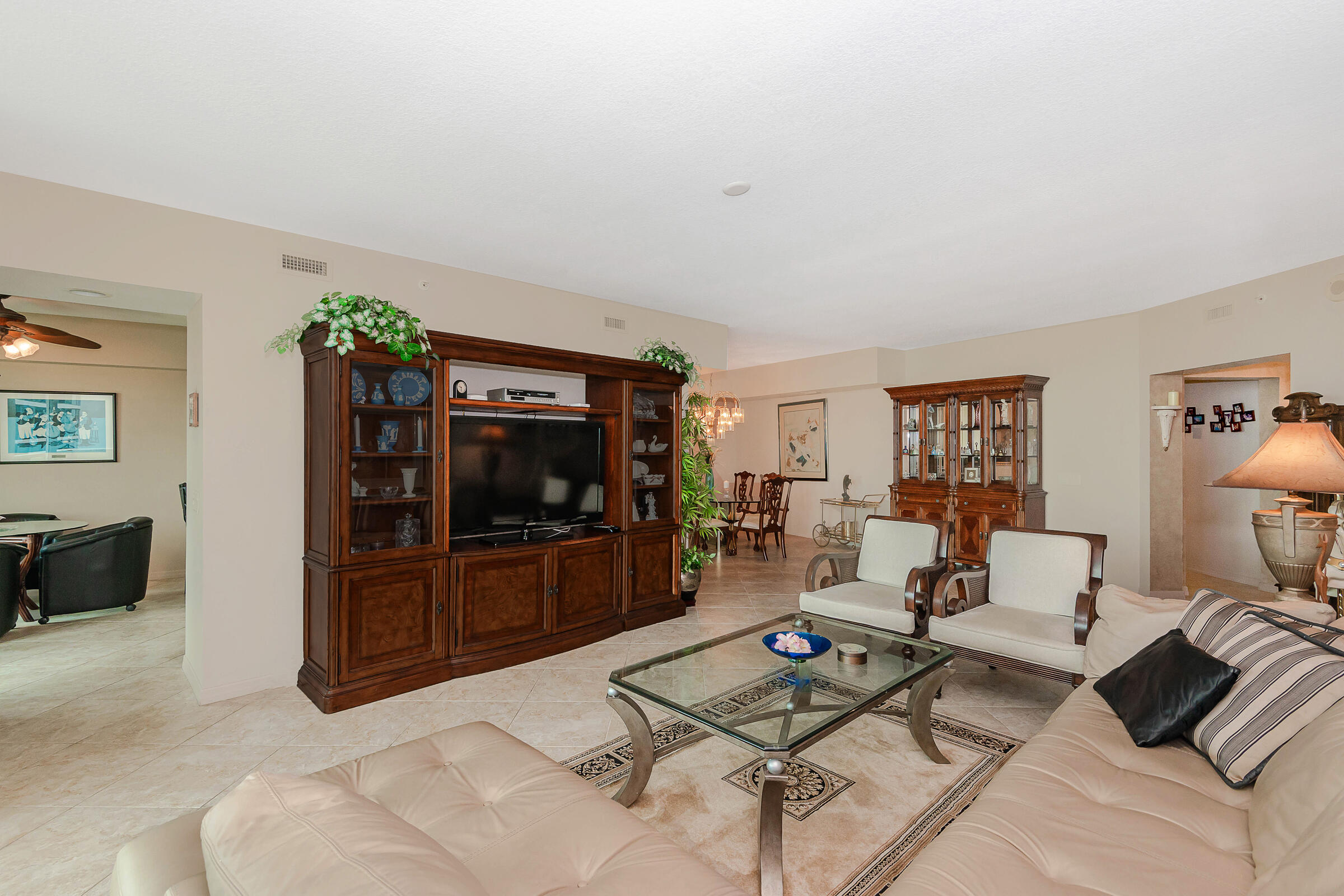 411 N New Riv Dr #1703 Fort Lauderdale, FL 33301
