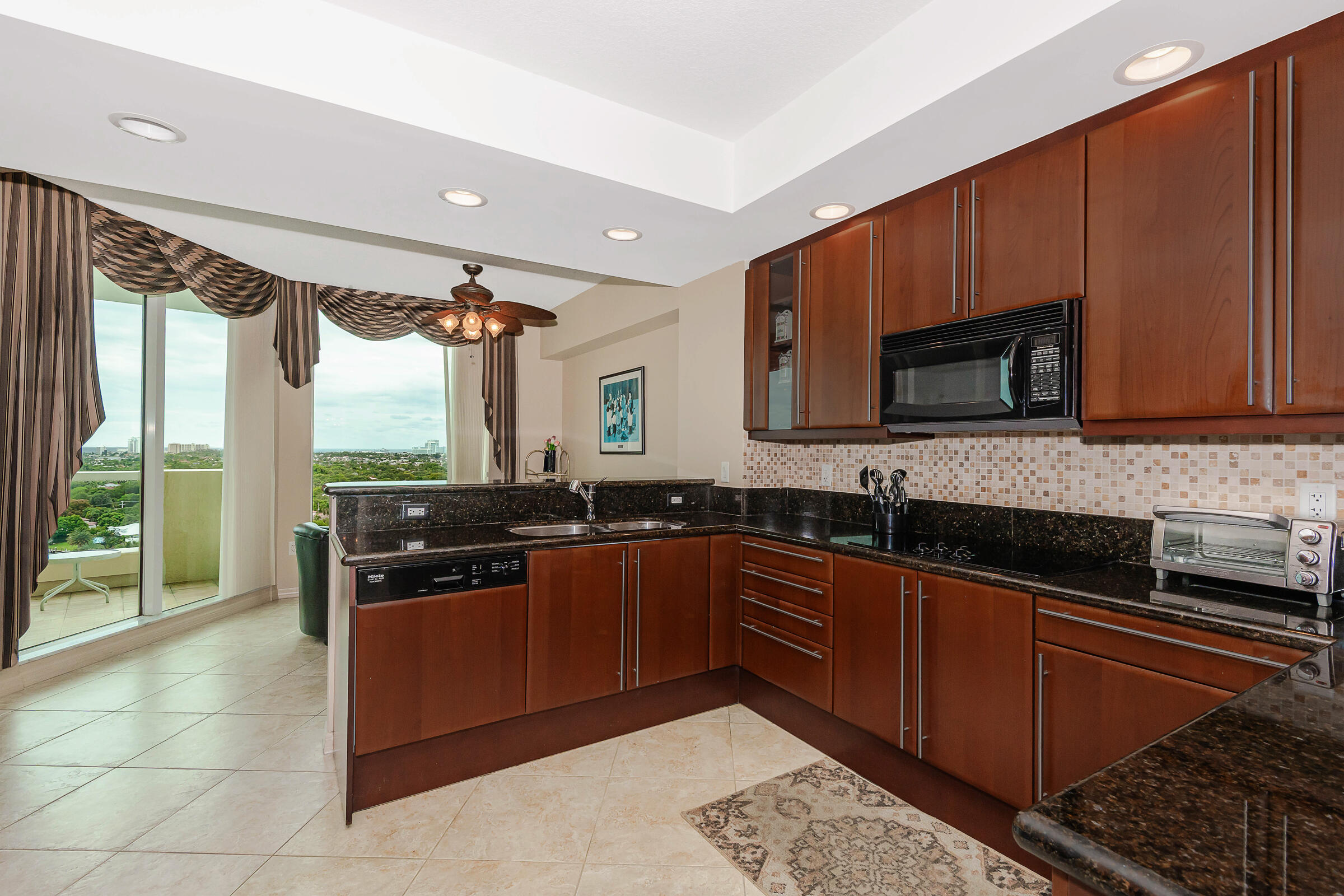 411 N New Riv Dr #1703 Fort Lauderdale, FL 33301