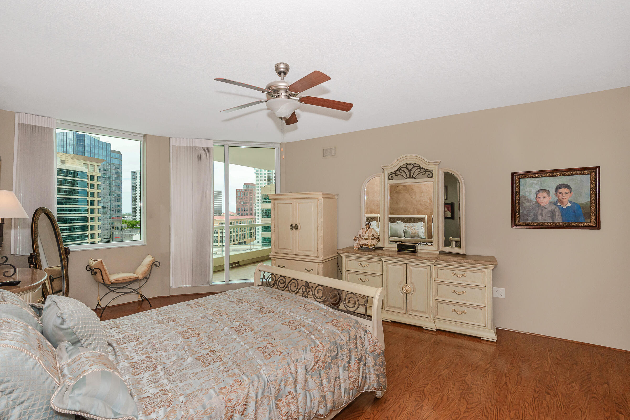 411 N New Riv Dr #1703 Fort Lauderdale, FL 33301