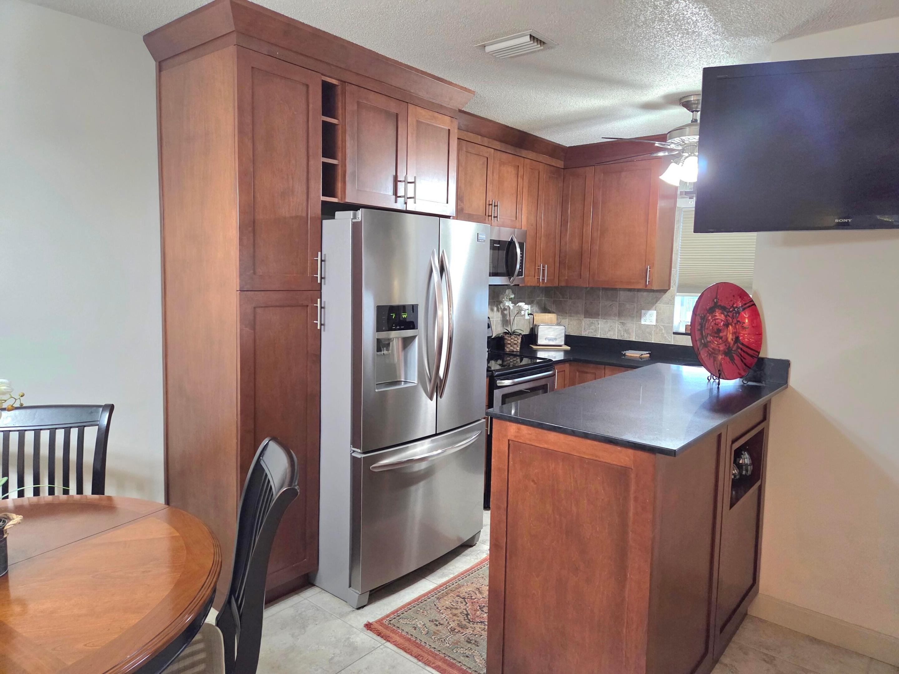 2100 NE 38th #207