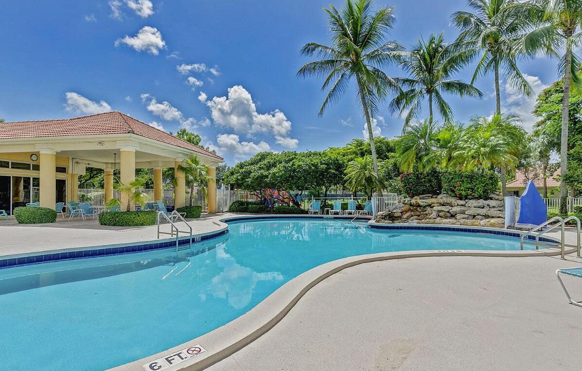 1073 Aspri Riviera Beach, FL 33418