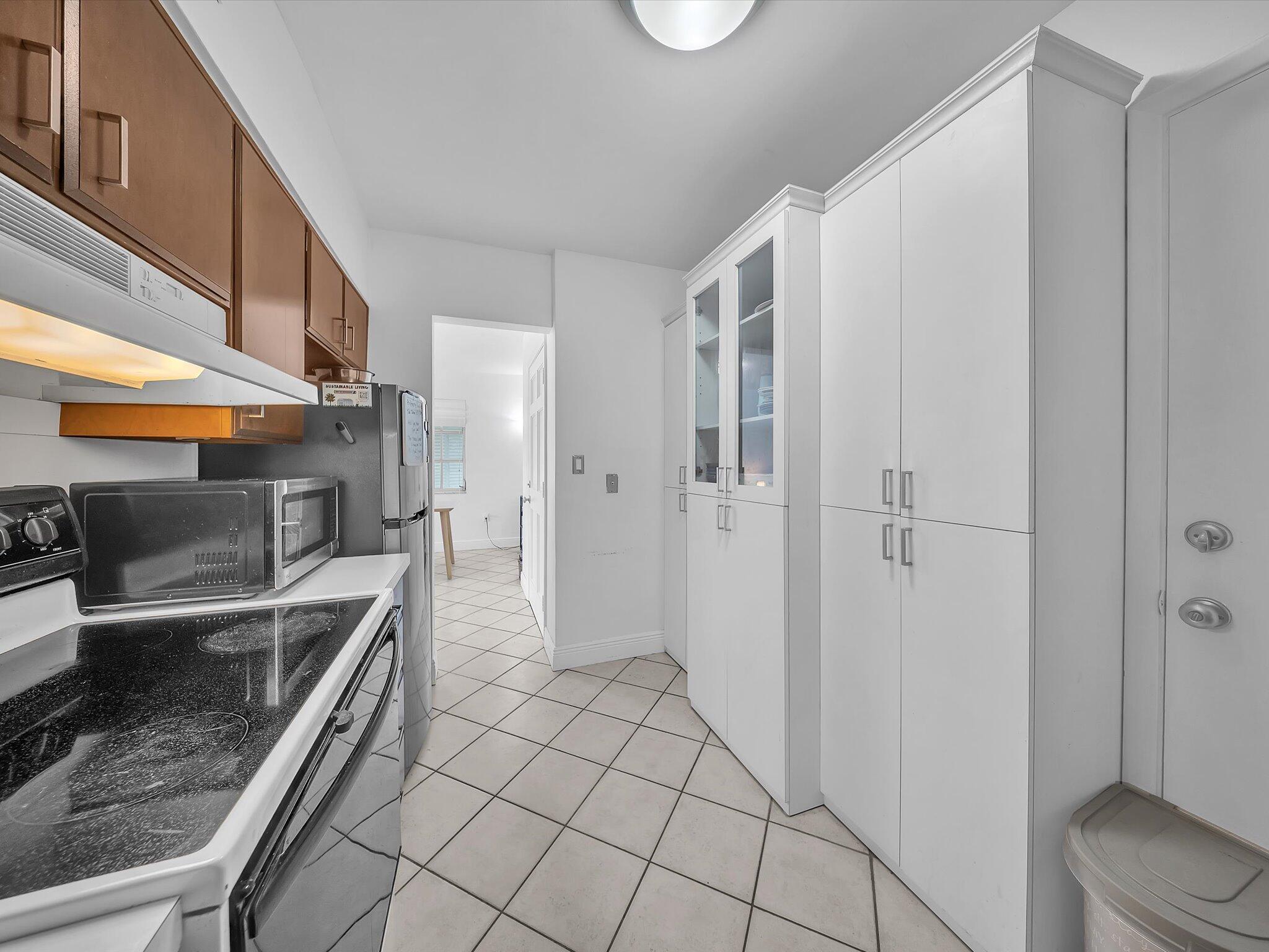 1150 Madruga #C302 Miami, FL 33146