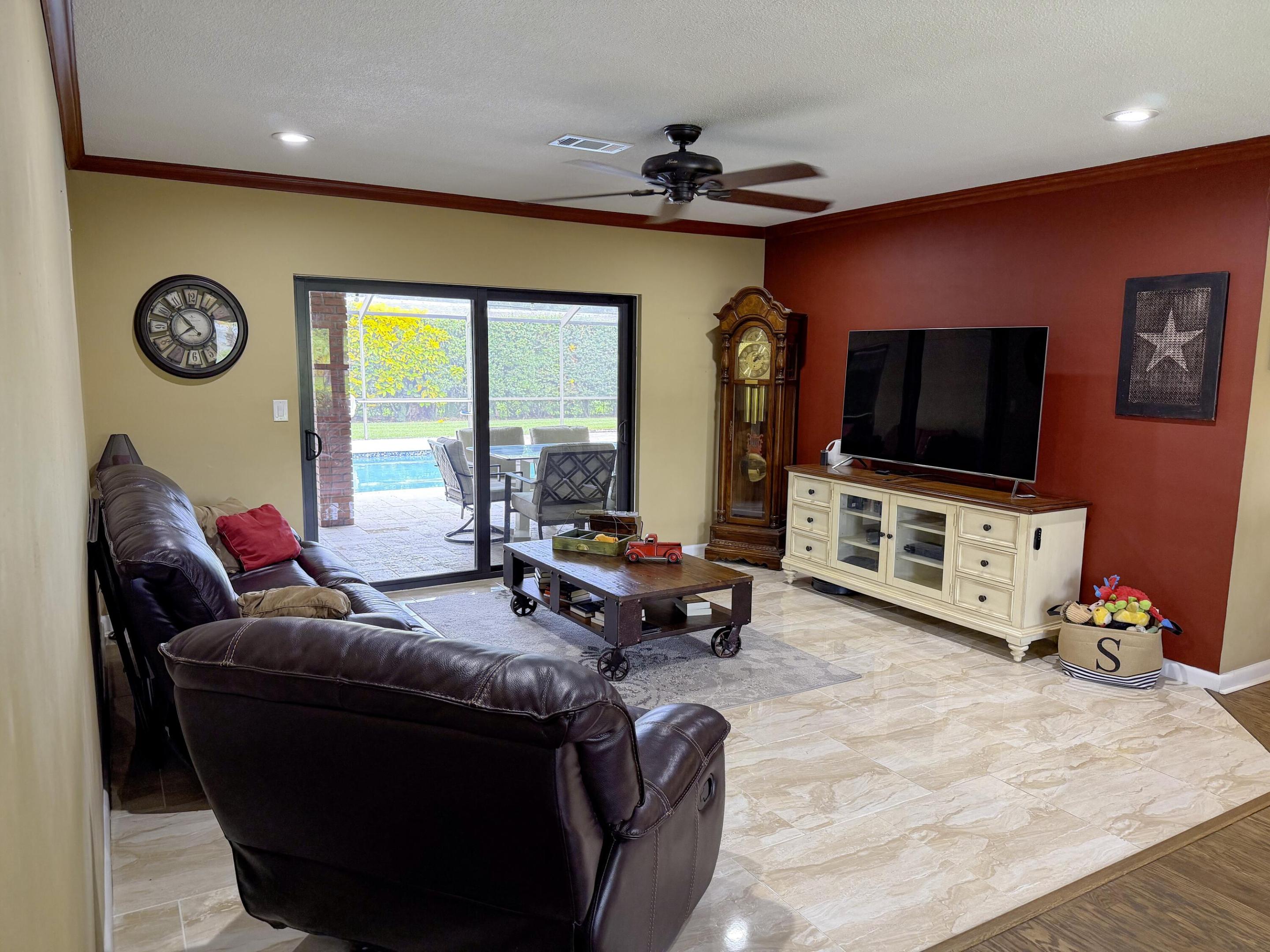 820 NW 73rd Plantation, FL 33317