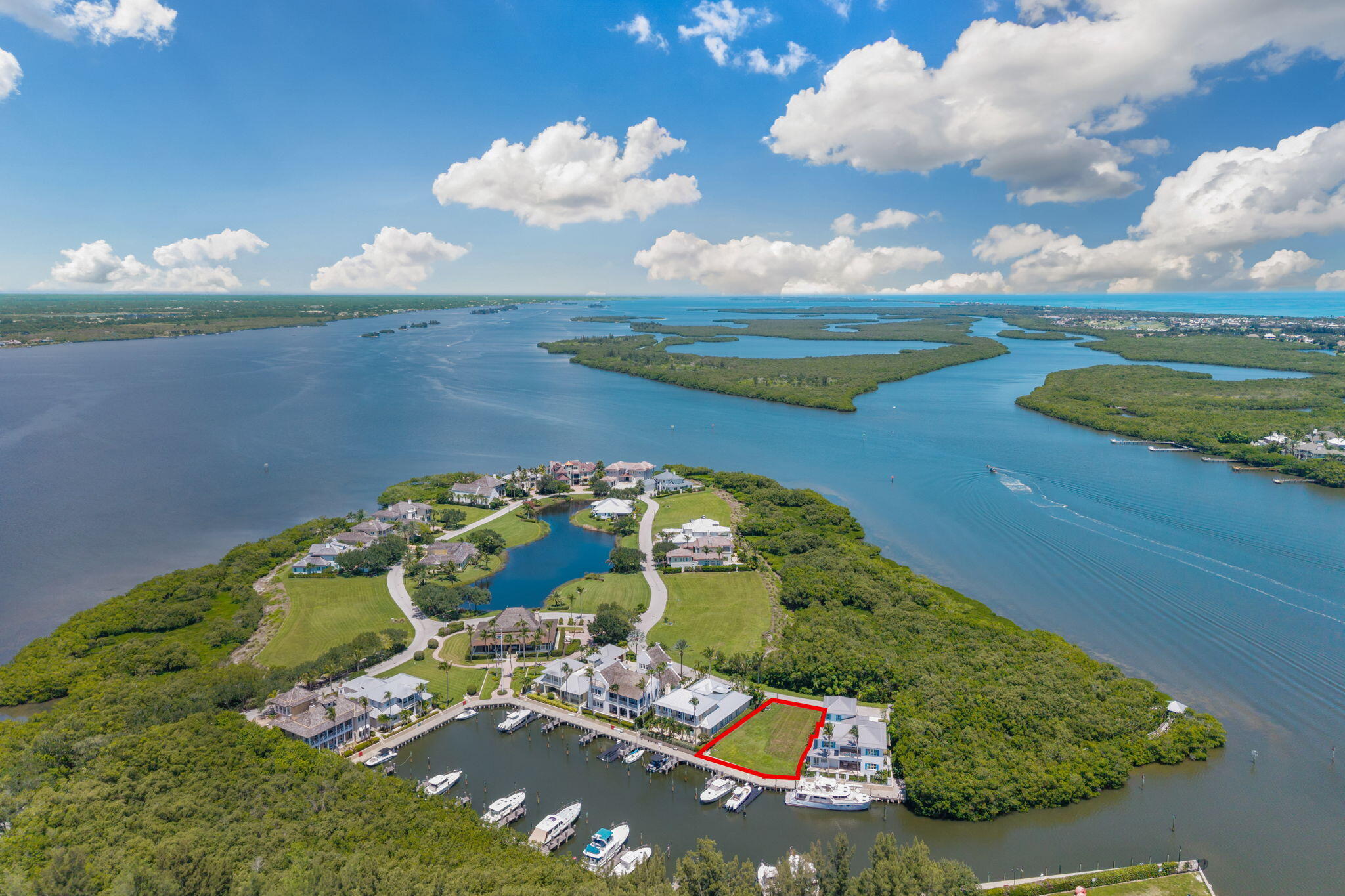 2915 Marsh Is Ln Vero Beach, FL 32963
