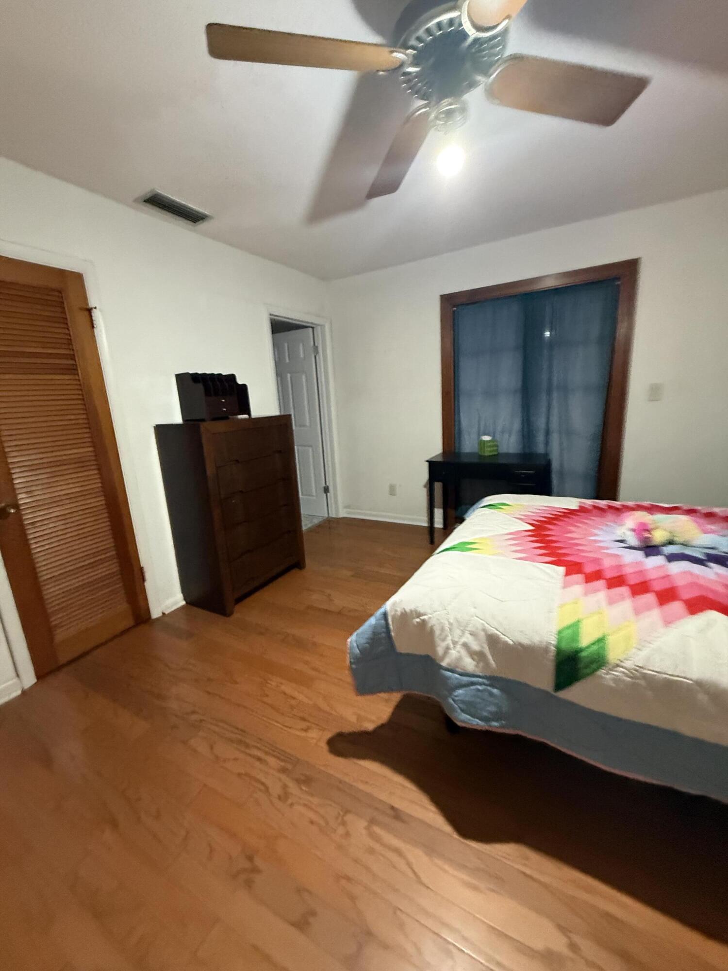 1916 Harbourview Dr Fort Lauderdale, FL 33316