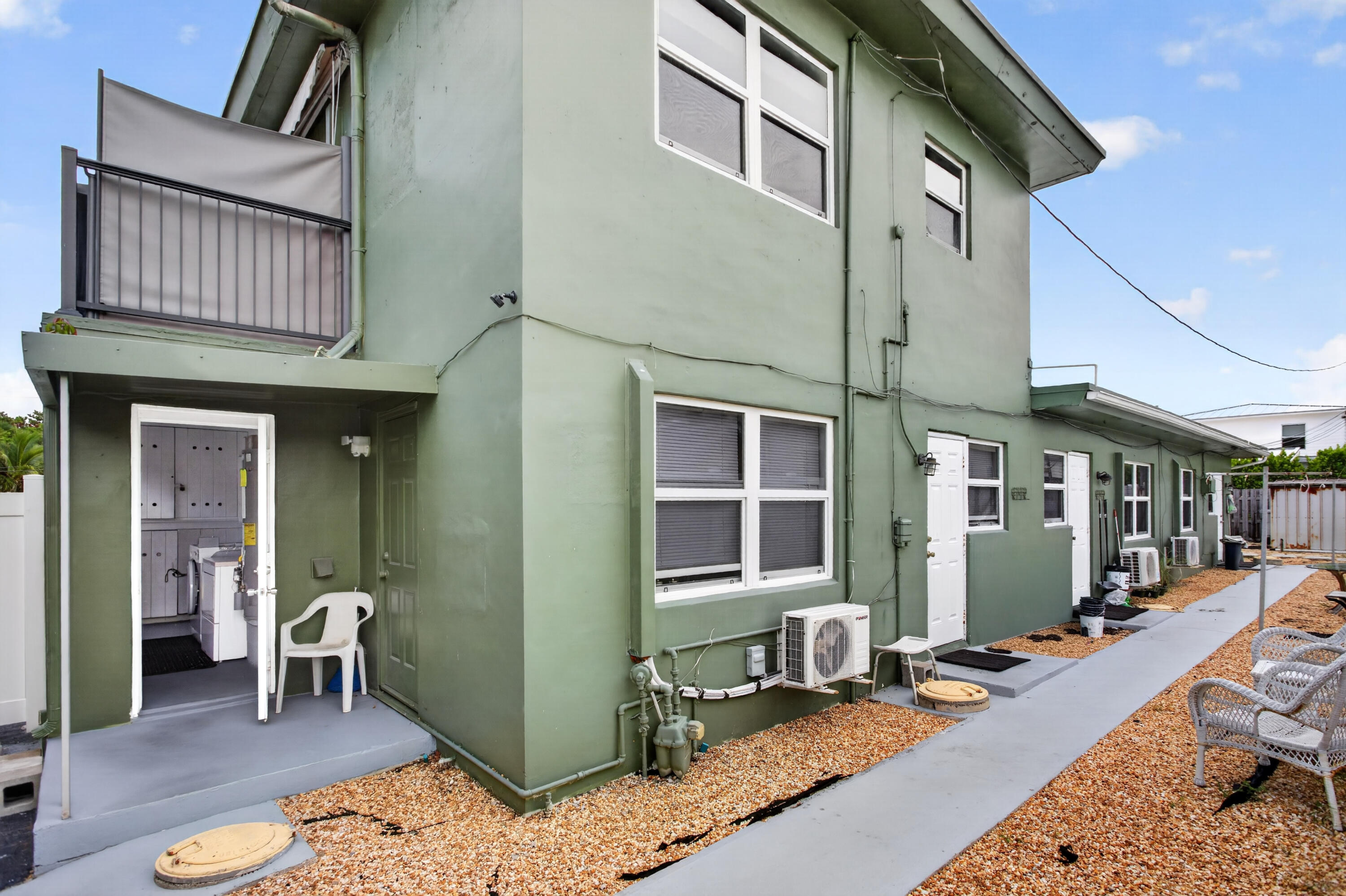 3404 Spg St Pompano Beach, FL 33062