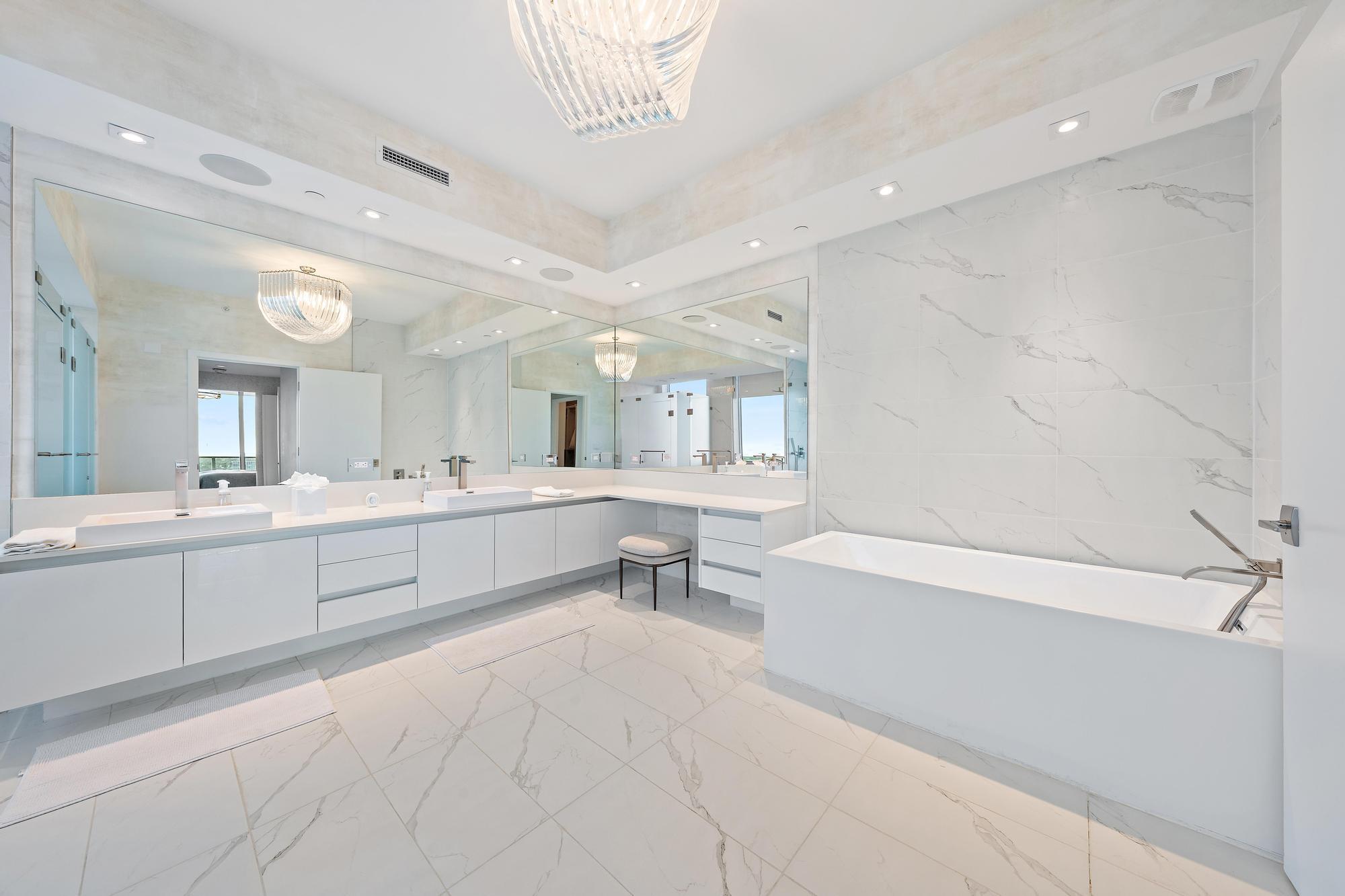 3100 N Ocean Dr #P1602 Riviera Beach, FL 33404
