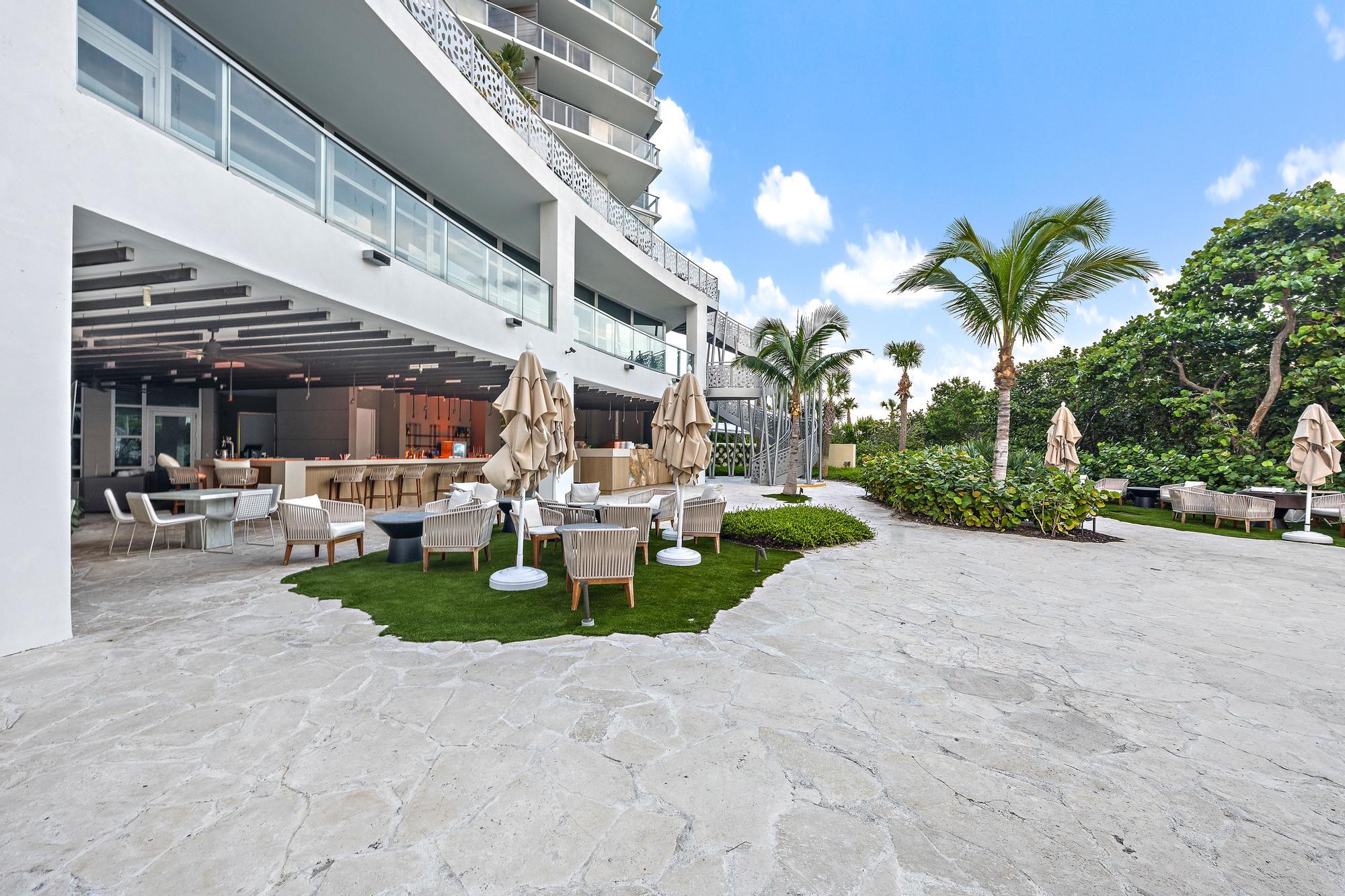 3100 N Ocean Dr #P1602 Riviera Beach, FL 33404