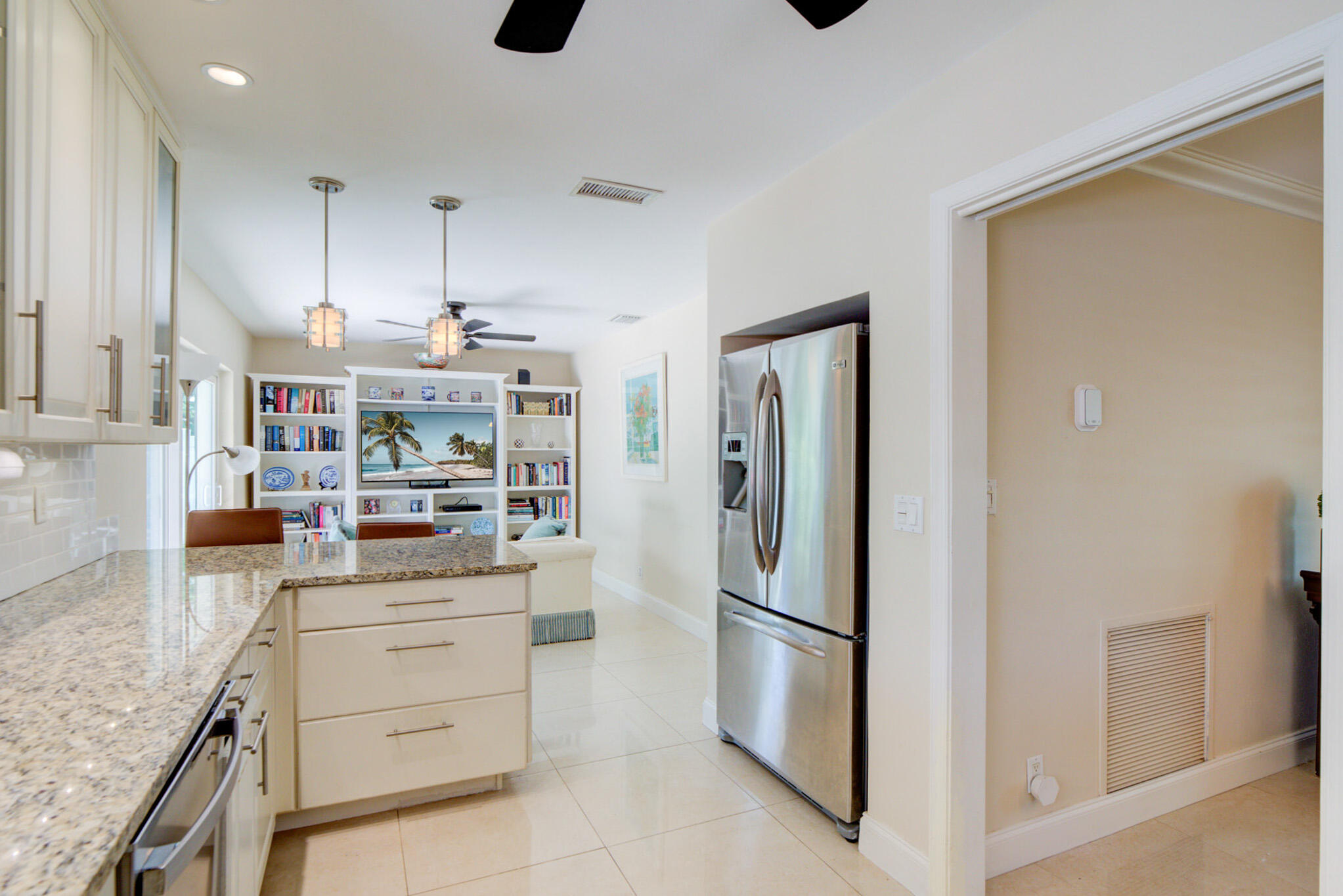 5810 NE 21st Ave Fort Lauderdale, FL 33308