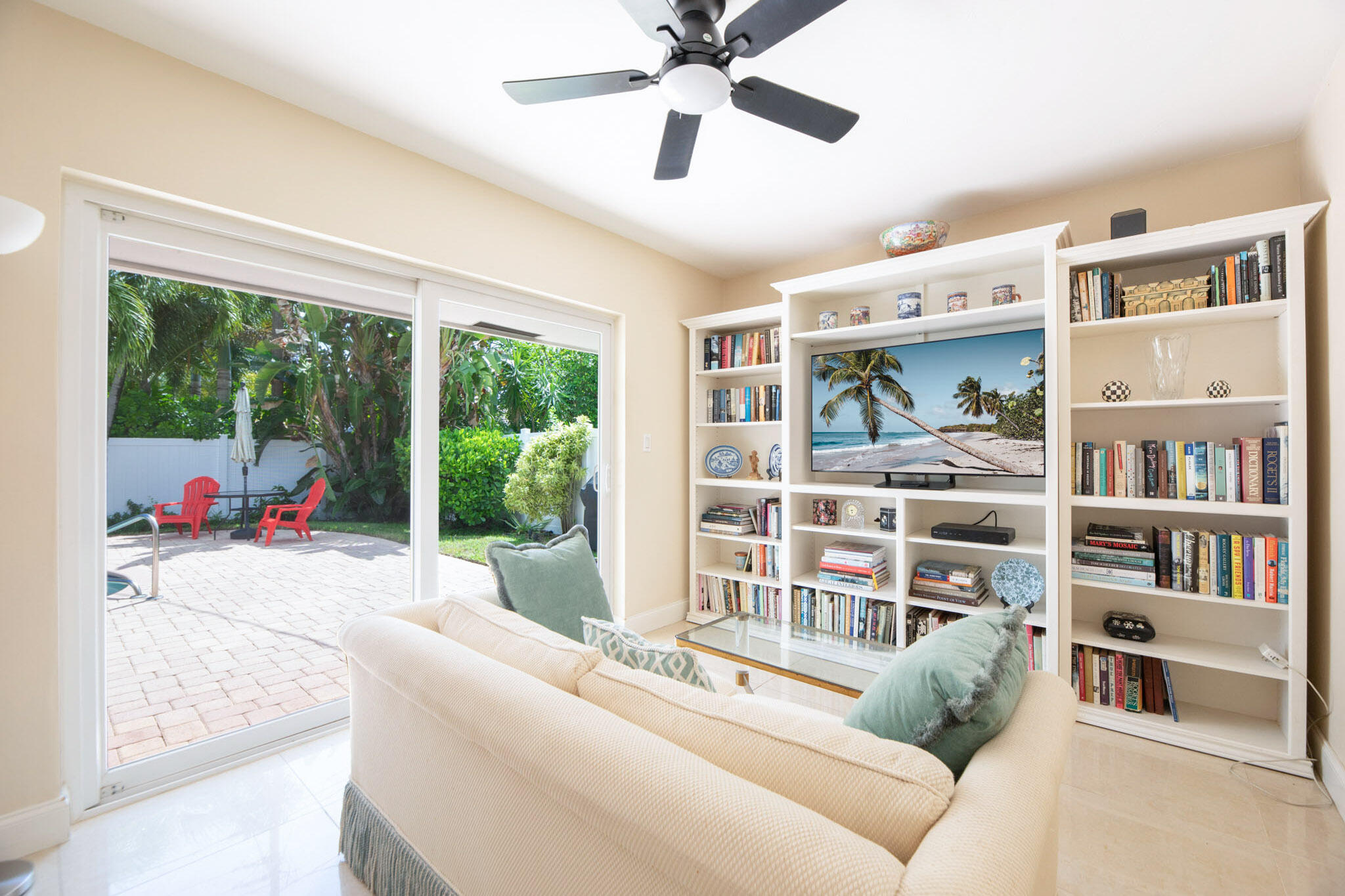 5810 NE 21st Ave Fort Lauderdale, FL 33308