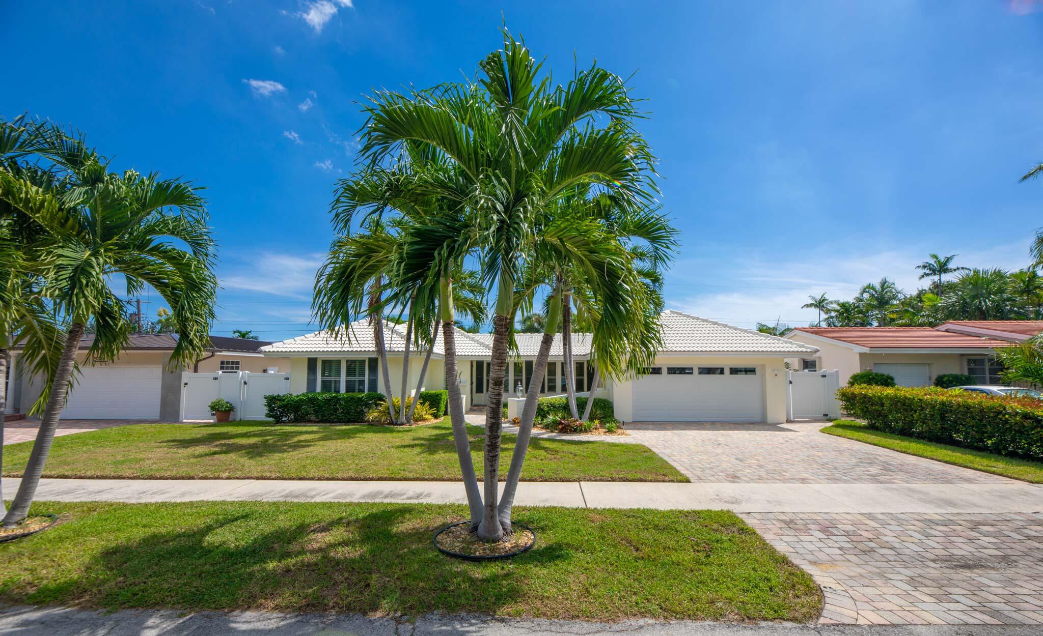 5810 NE 21st Ave Fort Lauderdale, FL 33308