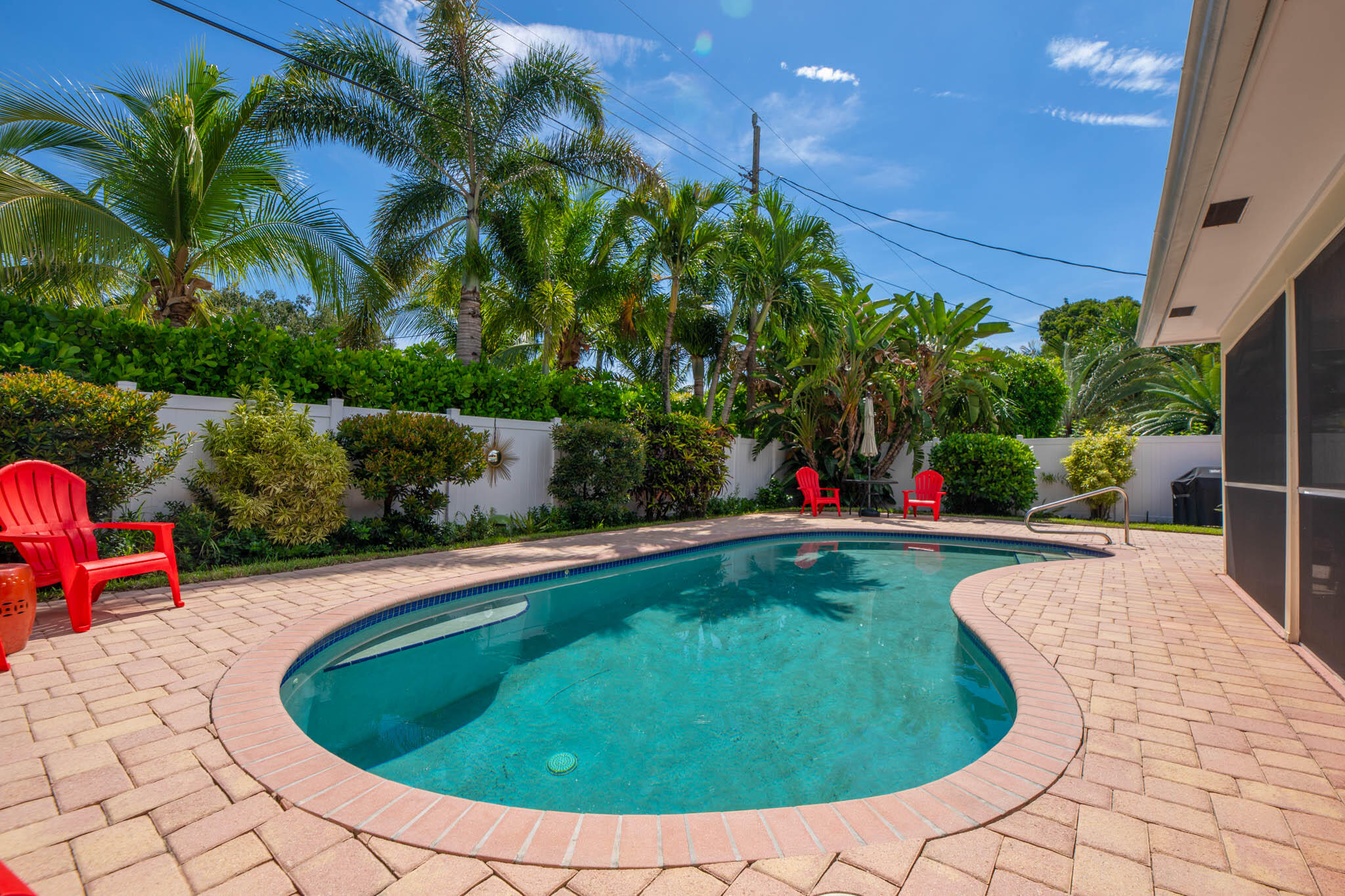 5810 NE 21st Ave Fort Lauderdale, FL 33308
