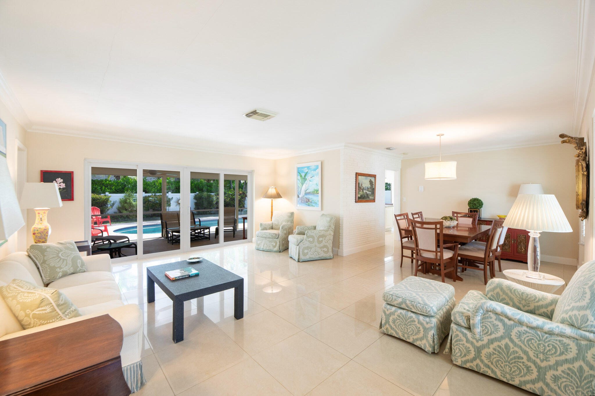 5810 NE 21st Ave Fort Lauderdale, FL 33308