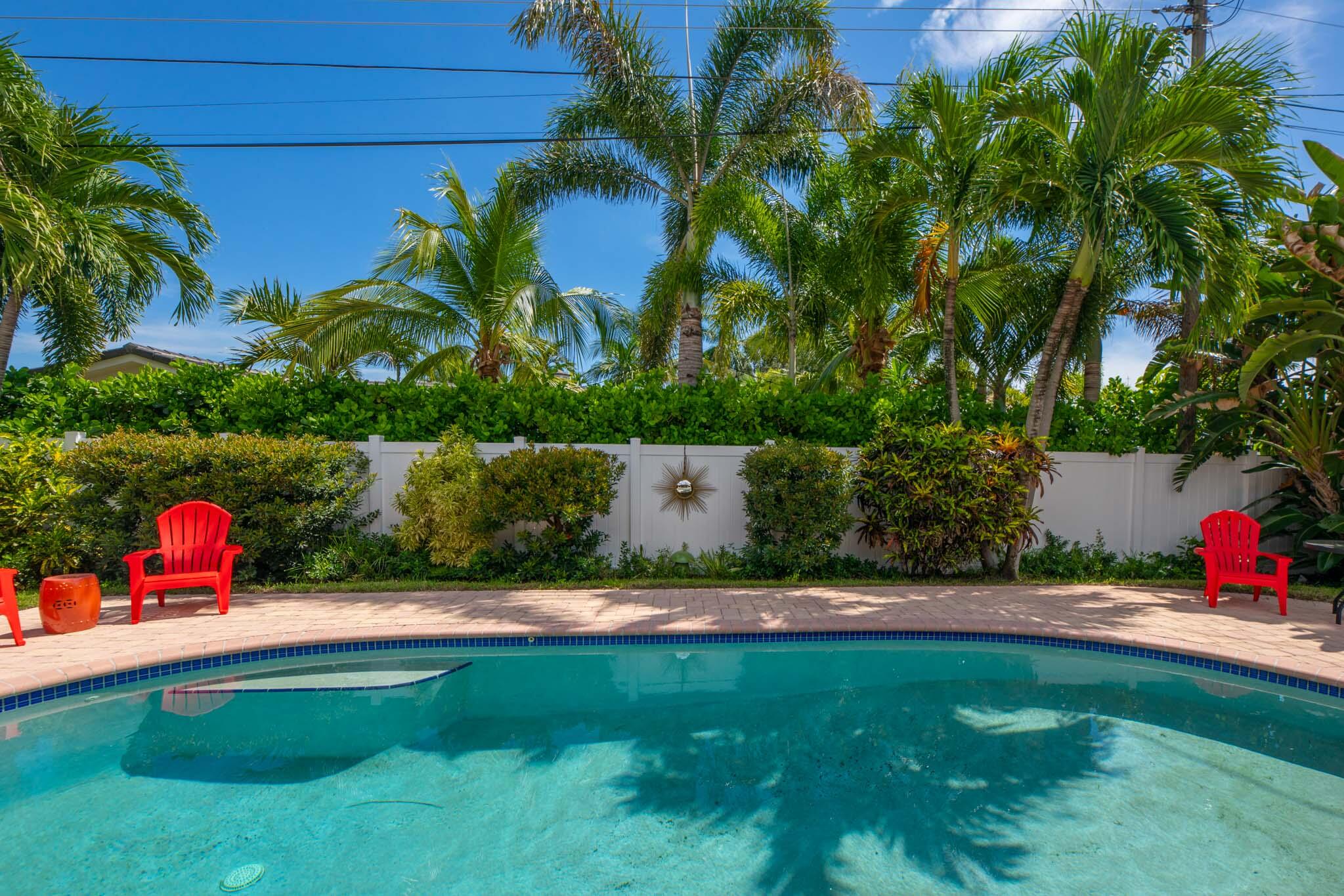 5810 NE 21st Ave Fort Lauderdale, FL 33308