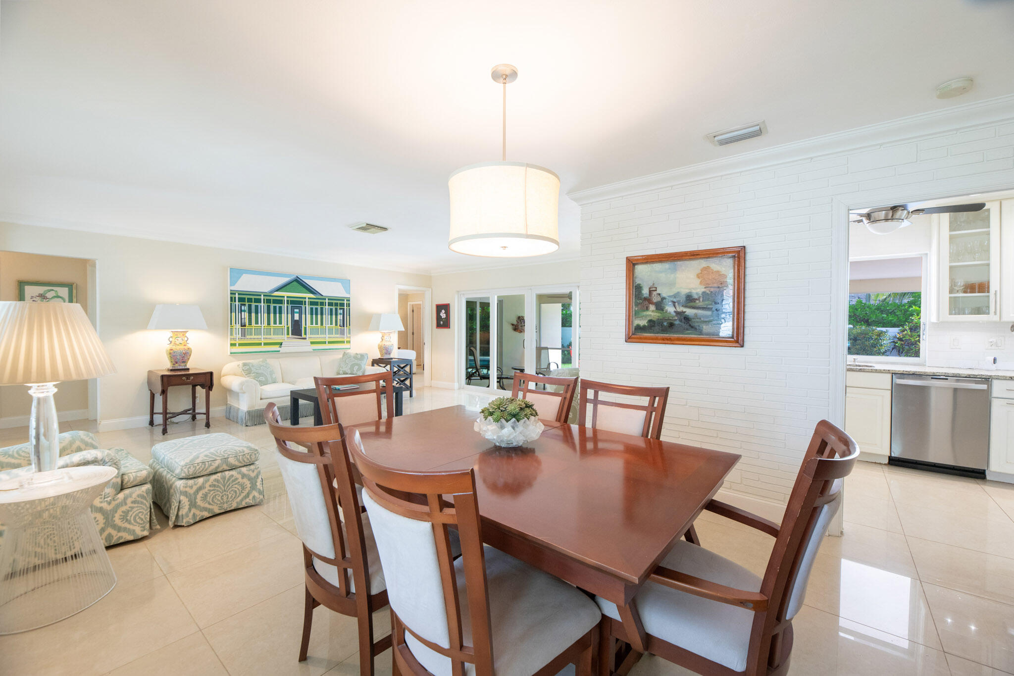 5810 NE 21st Ave Fort Lauderdale, FL 33308
