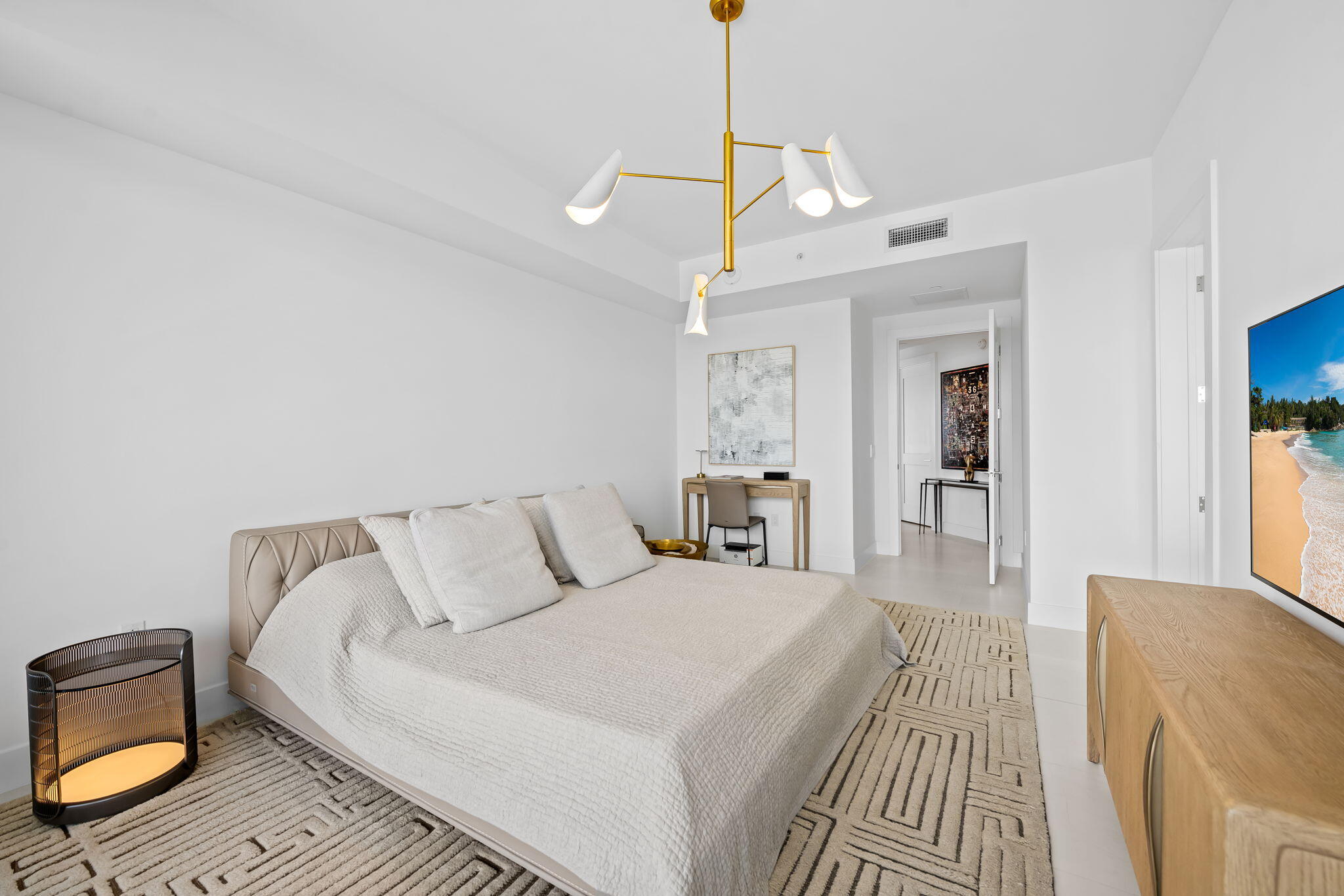 153 N Seabreeze Blvd #704 Fort Lauderdale, FL 33304