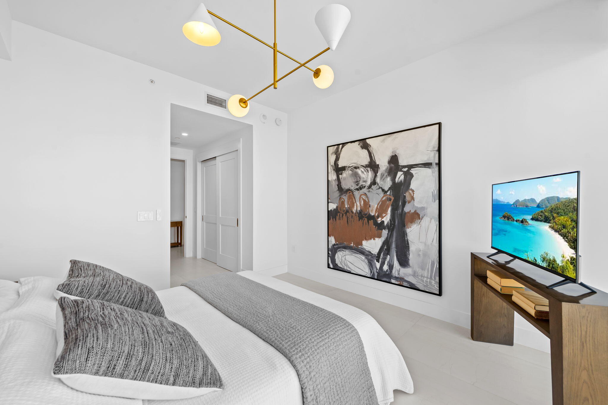 153 N Seabreeze Blvd #704 Fort Lauderdale, FL 33304