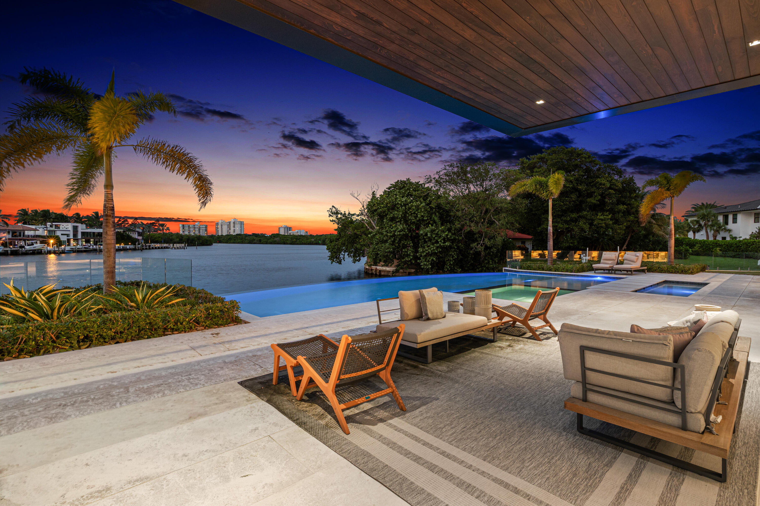 829 Orchid Dr Boca Raton, FL 33432