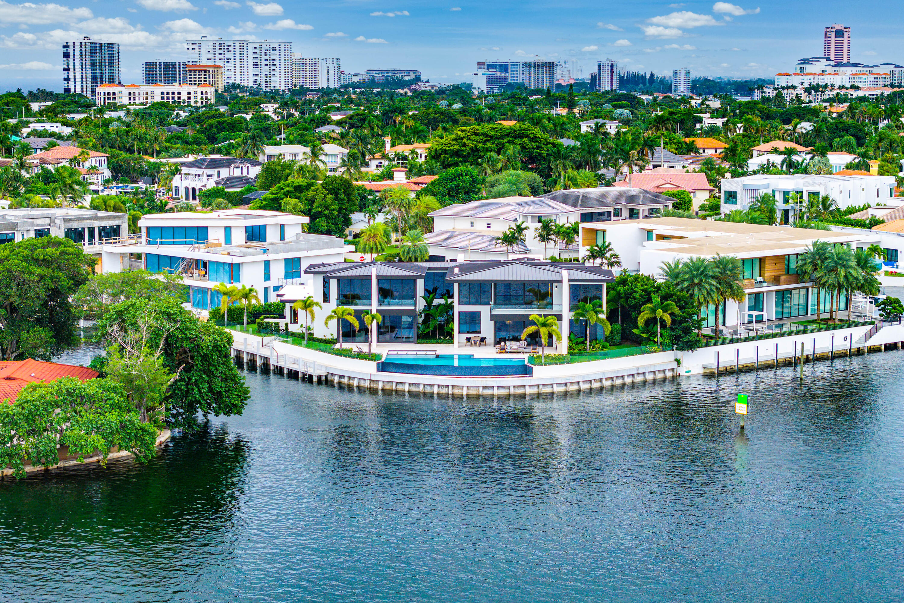 829 Orchid Dr Boca Raton, FL 33432