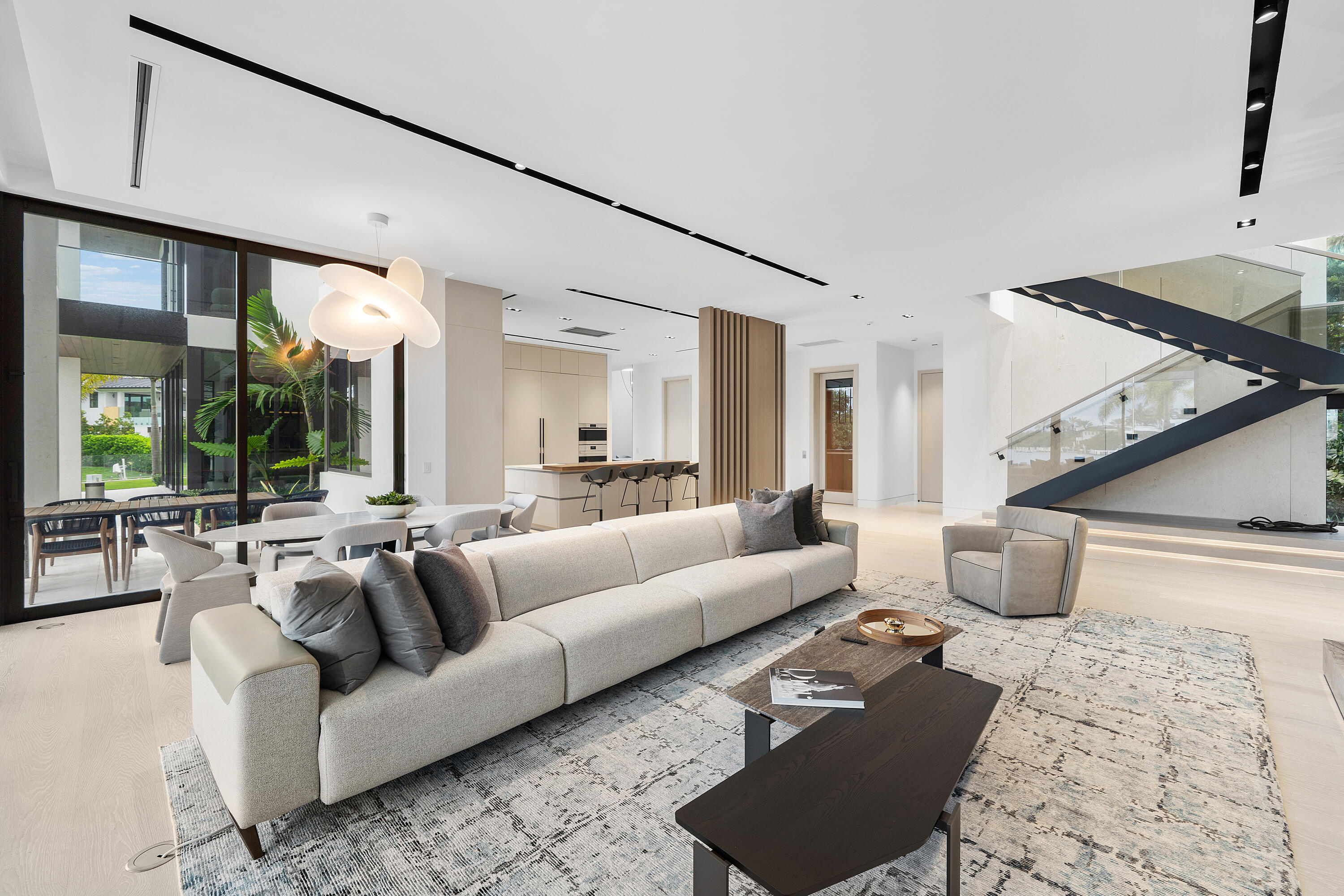 829 Orchid Dr Boca Raton, FL 33432