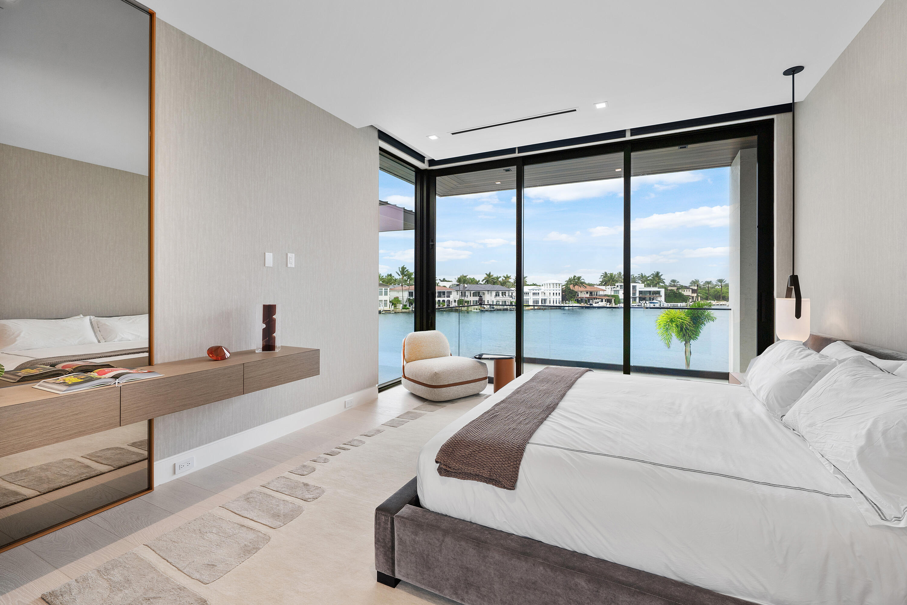 829 Orchid Dr Boca Raton, FL 33432