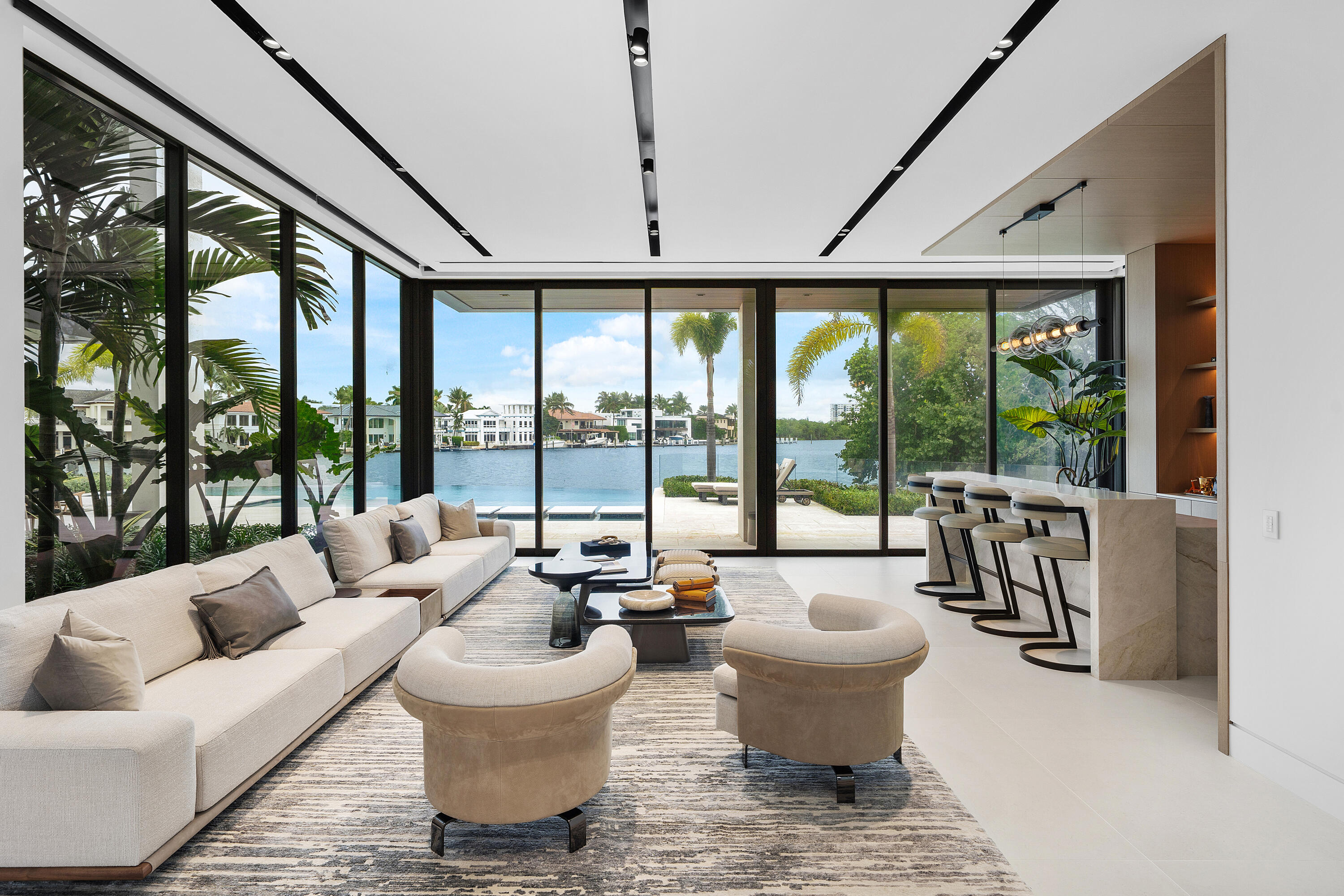 829 Orchid Dr Boca Raton, FL 33432
