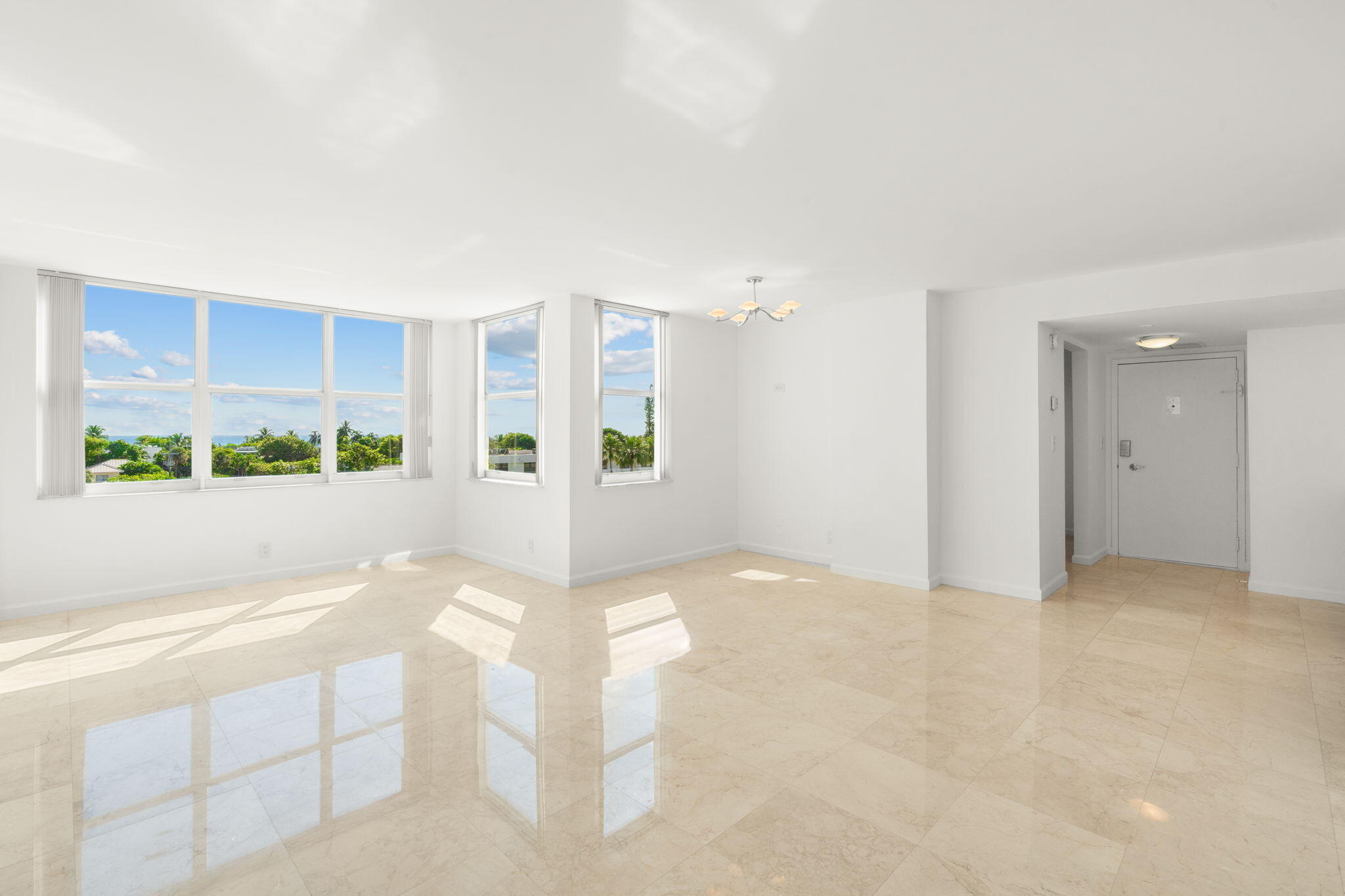 3015 N Ocean Blvd #5F