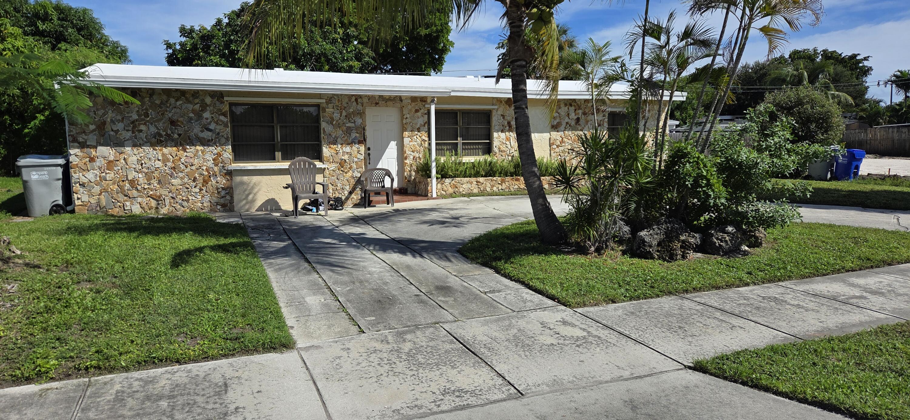 2448 NE 13th Ave
