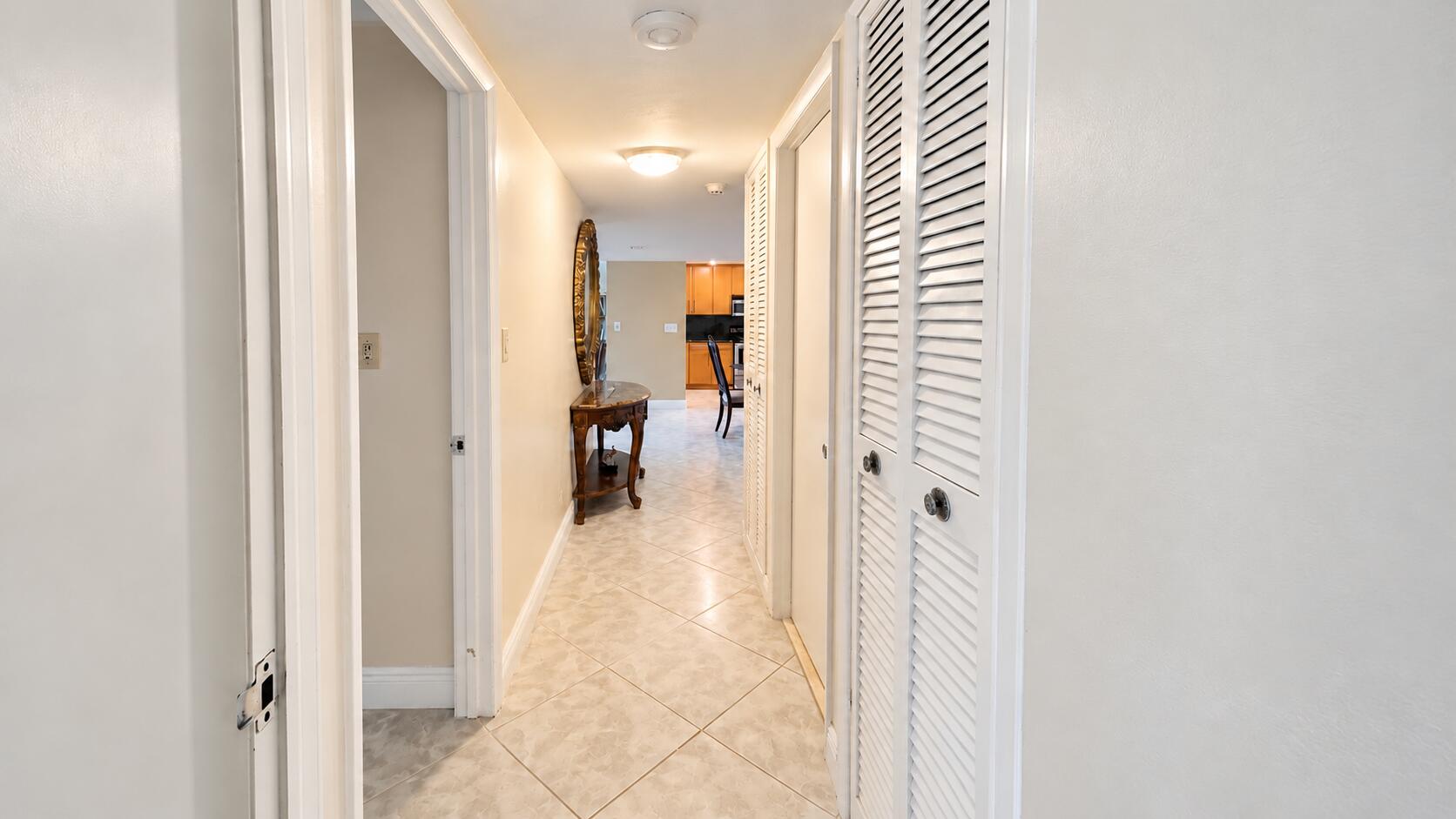 3750 Galt Ocean Dr #1705 Fort Lauderdale, FL 33308
