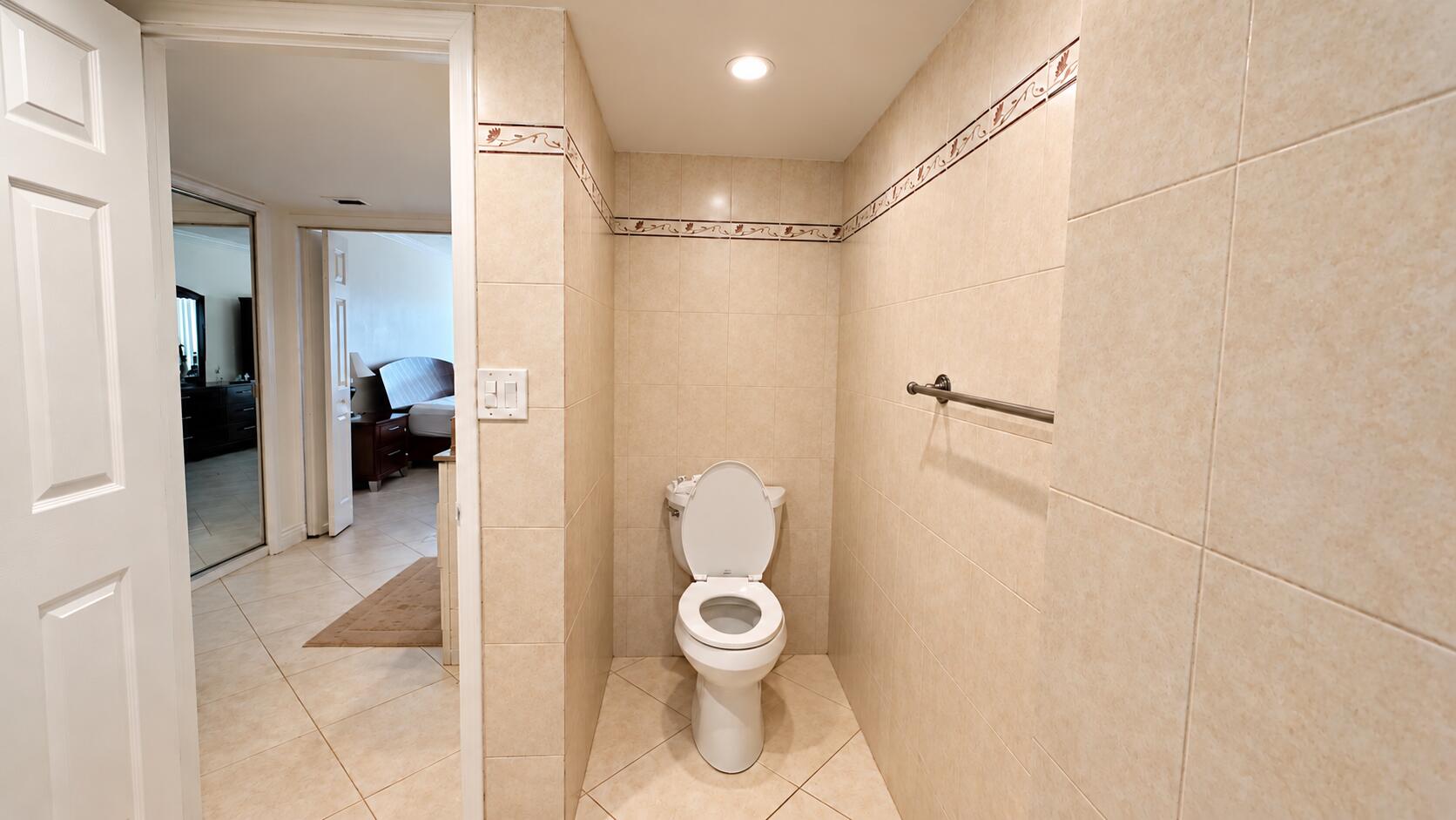 3750 Galt Ocean Dr #1705 Fort Lauderdale, FL 33308