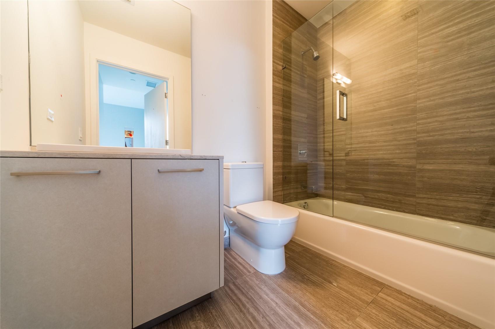 1010 Brickell Ave #4805 Miami, FL 33131